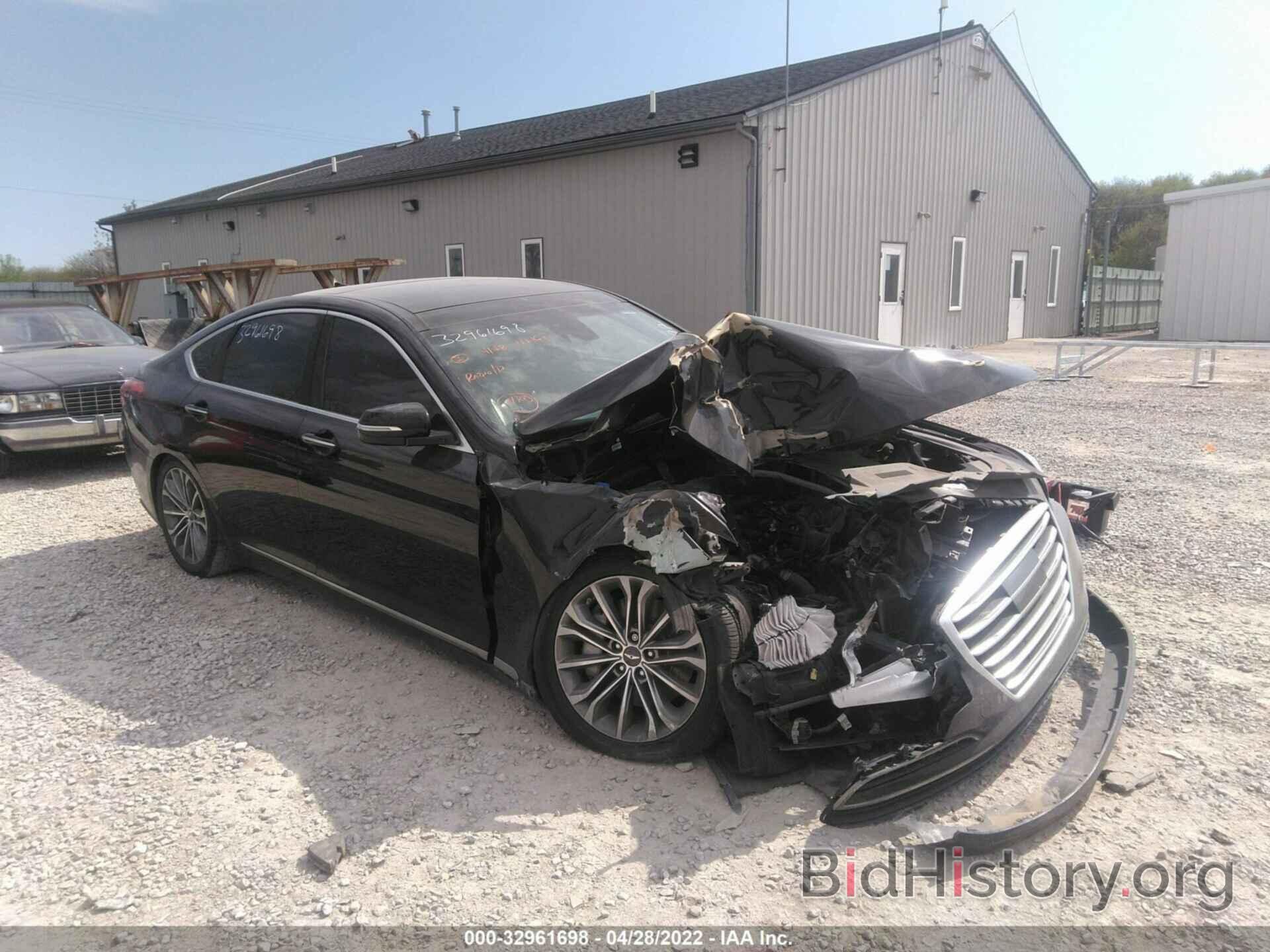 Photo KMHGN4JE7FU039392 - HYUNDAI GENESIS 2015