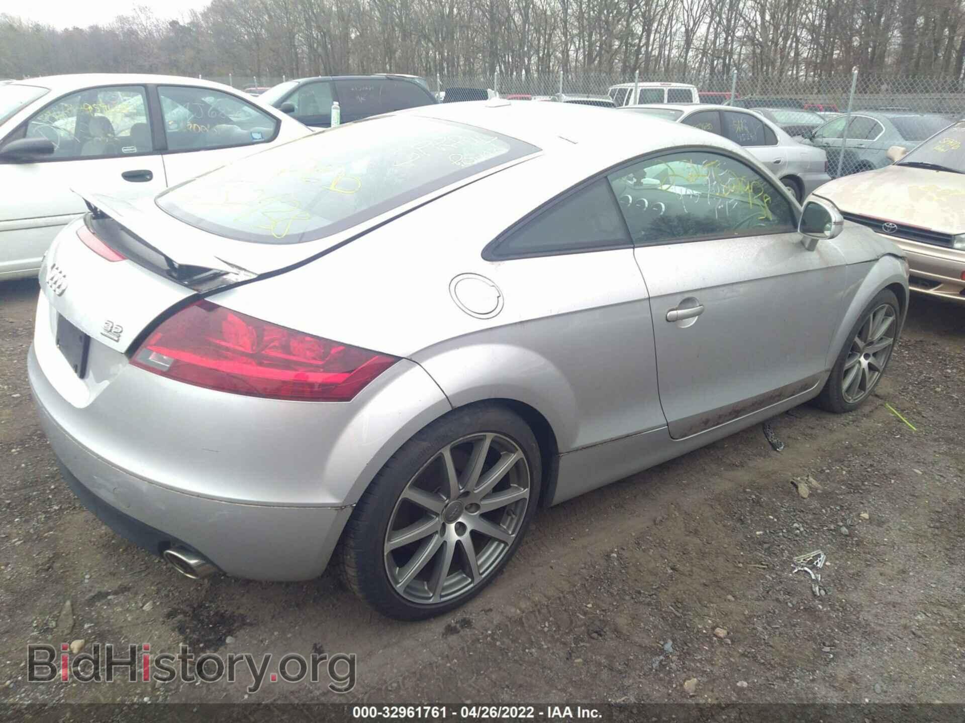 2008 AUDI TT - VIN: TRUDD38J281001151 - Фото 4
