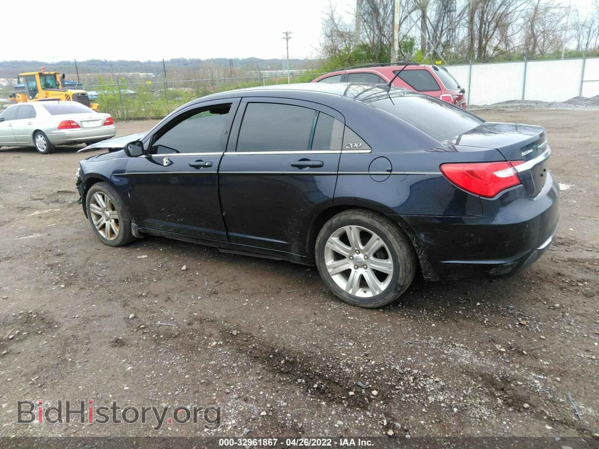 2012 CHRYSLER 200 - VIN: 1C3CCBBB4CN300358 - Фото 3
