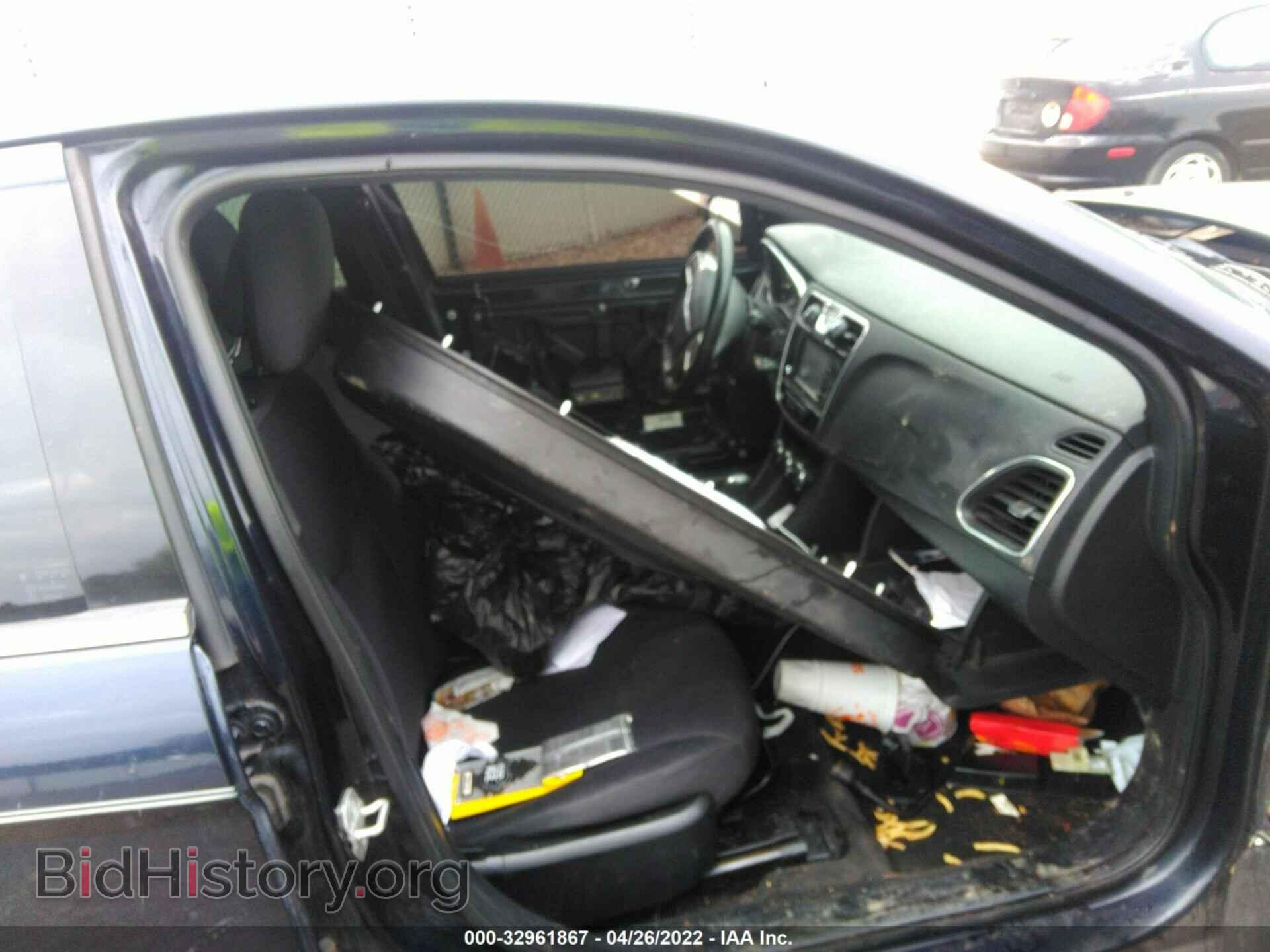 2012 CHRYSLER 200 - VIN: 1C3CCBBB4CN300358 - Фото 5