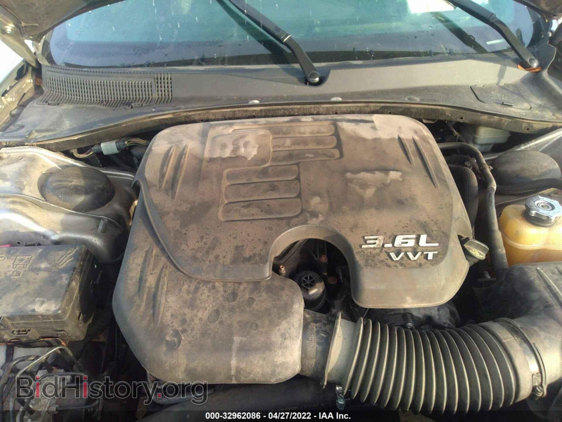 2014 CHRYSLER 300 - VIN: 2C3CCAAG0EH166435 - Photo 10