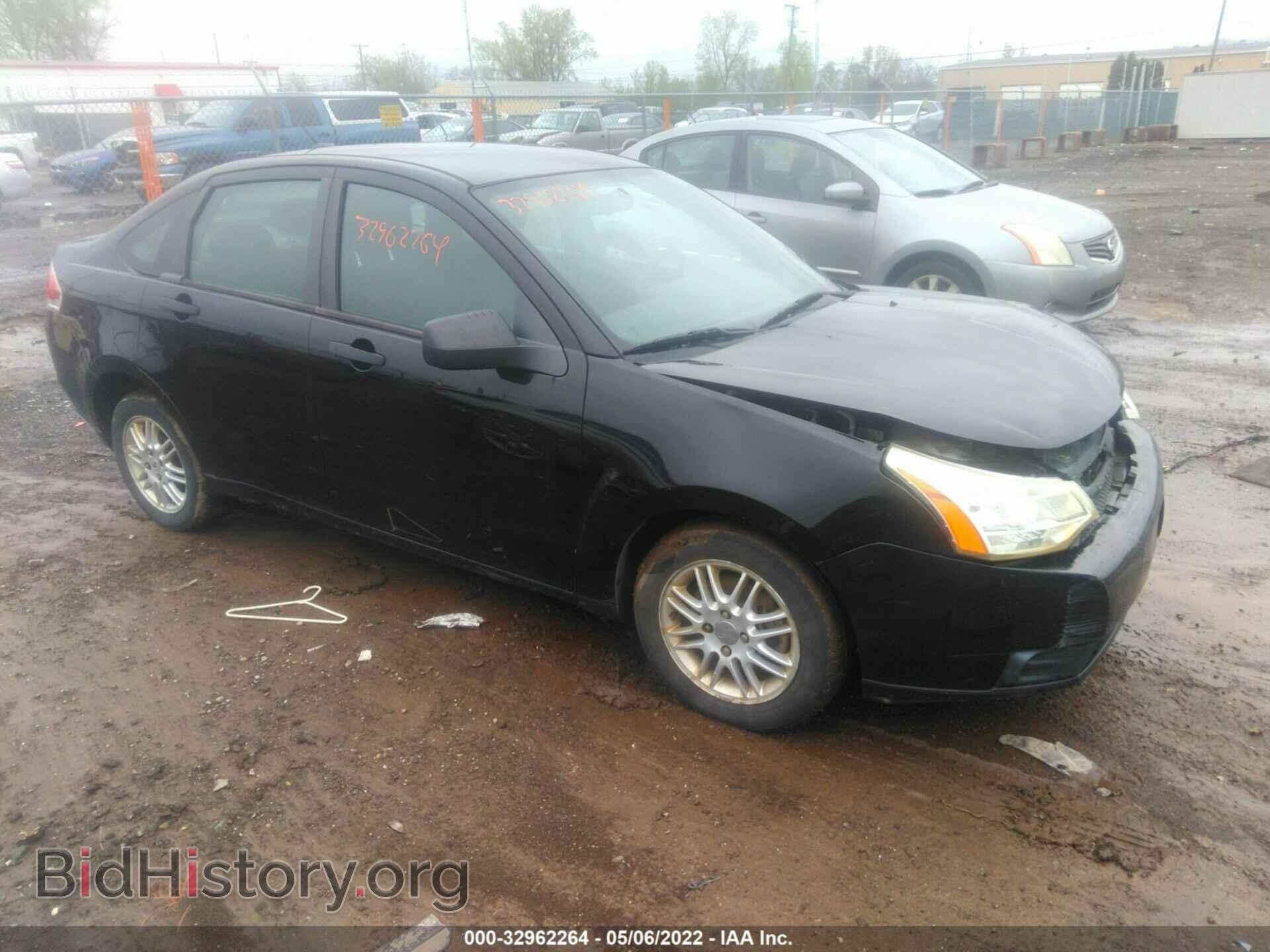 Photo 1FAHP3FN7BW194907 - FORD FOCUS 2011