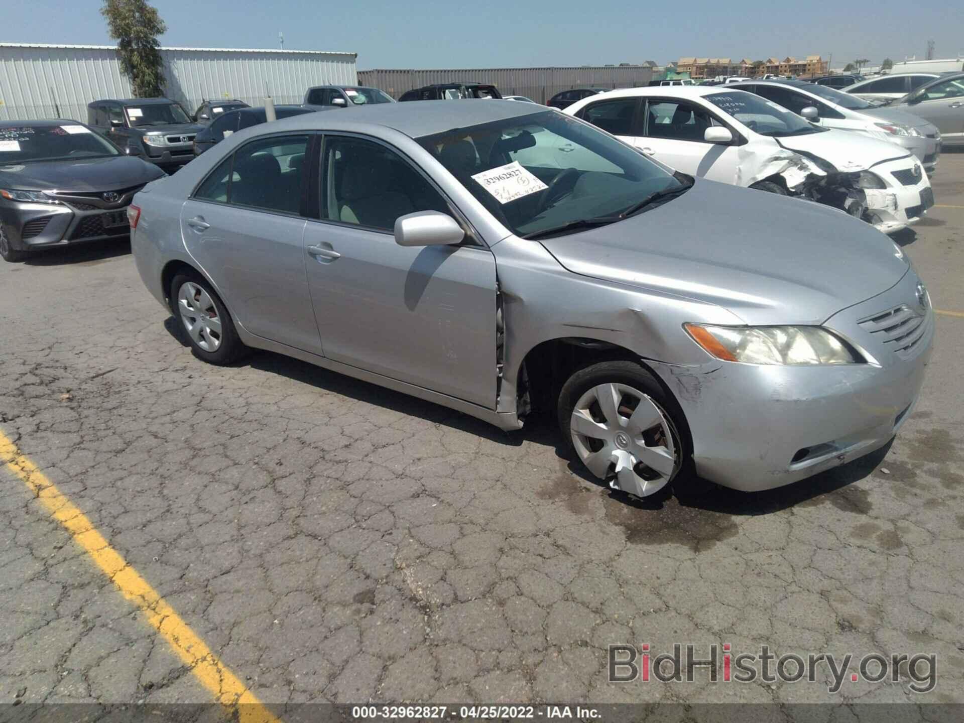 Photo 4T4BE46KX8R042143 - TOYOTA CAMRY 2008