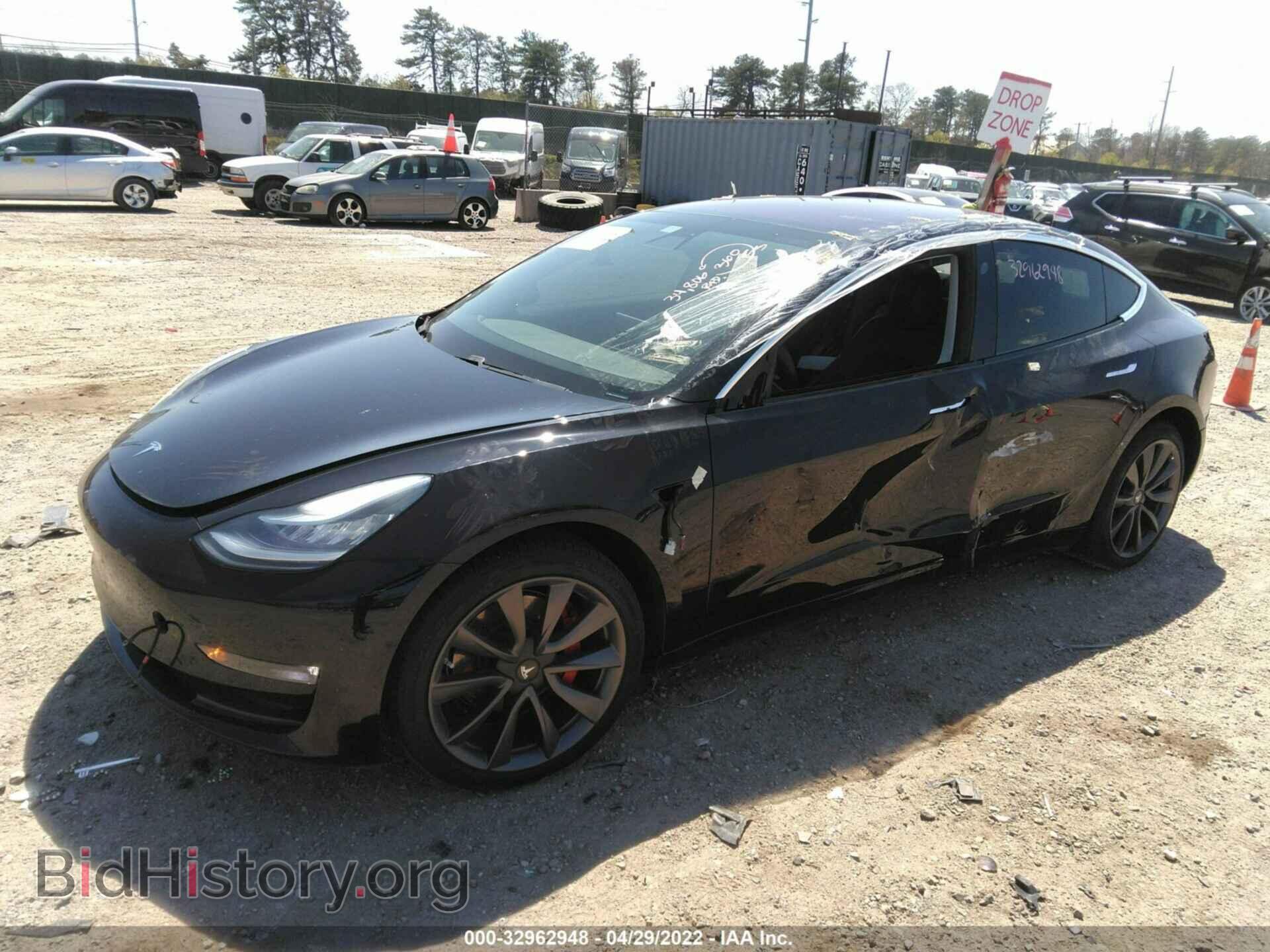 2018 TESLA MODEL 3 - VIN: 5YJ3E1EA2JF179375 - Photo 2