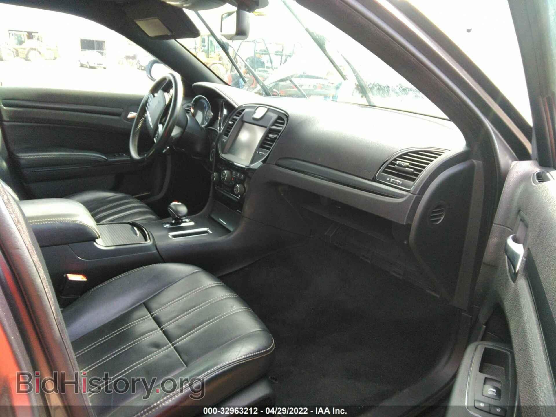 2014 CHRYSLER 300 - VIN: 2C3CCAGG9EH120576 - Фото 5