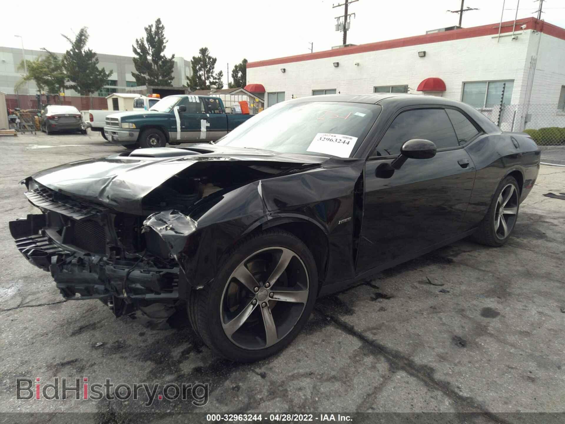 2015 DODGE CHALLENGER - VIN: 2C3CDZAT4FH846624 - Photo 2