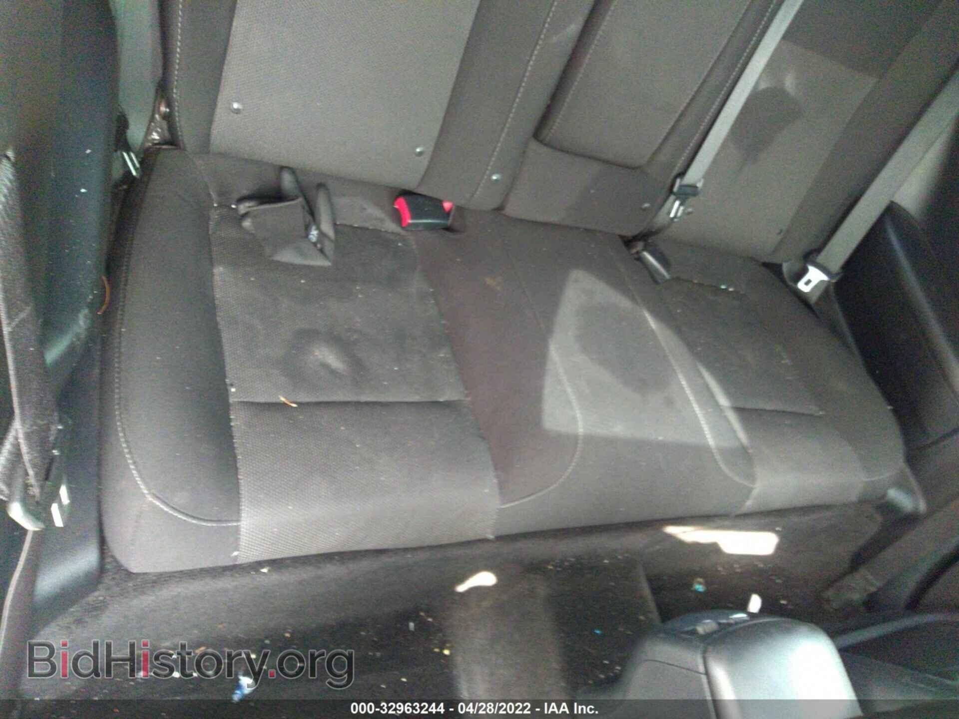 2015 DODGE CHALLENGER - VIN: 2C3CDZAT4FH846624 - Photo 8