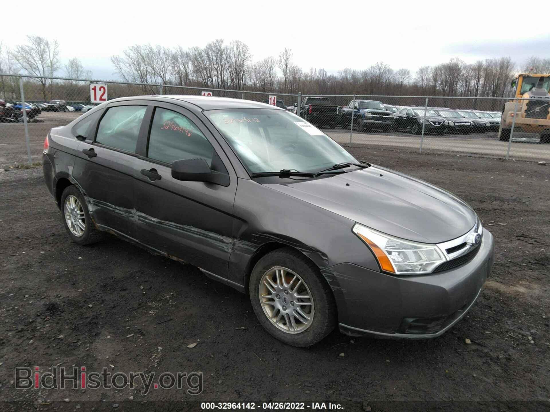 Photo 1FAHP3FN2BW186603 - FORD FOCUS 2011