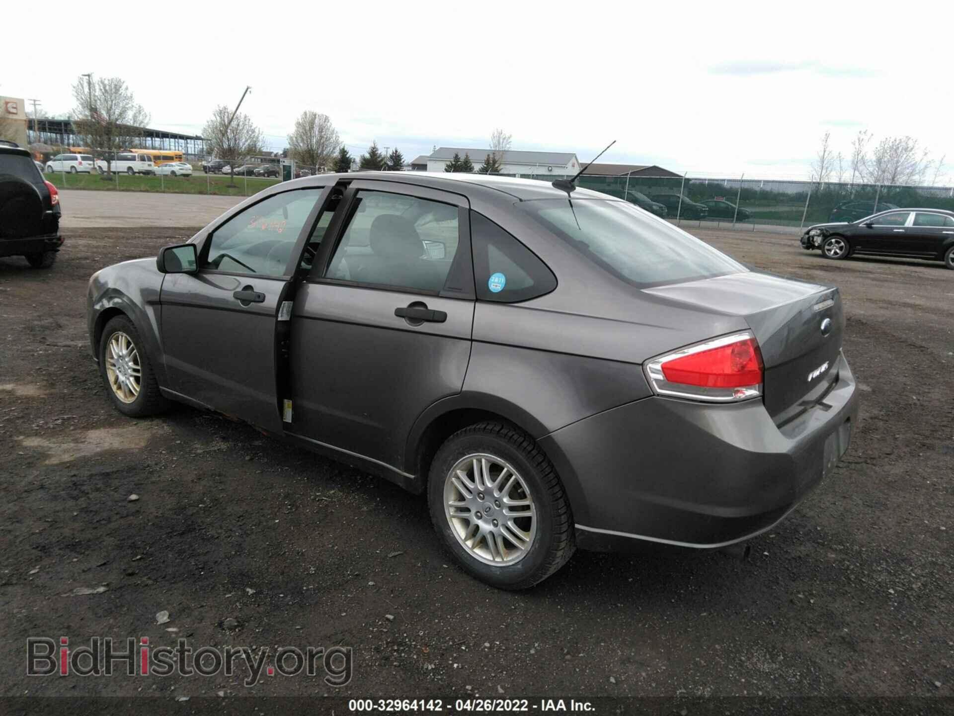 2011 FORD FOCUS - VIN: 1FAHP3FN2BW186603 - Фото 3