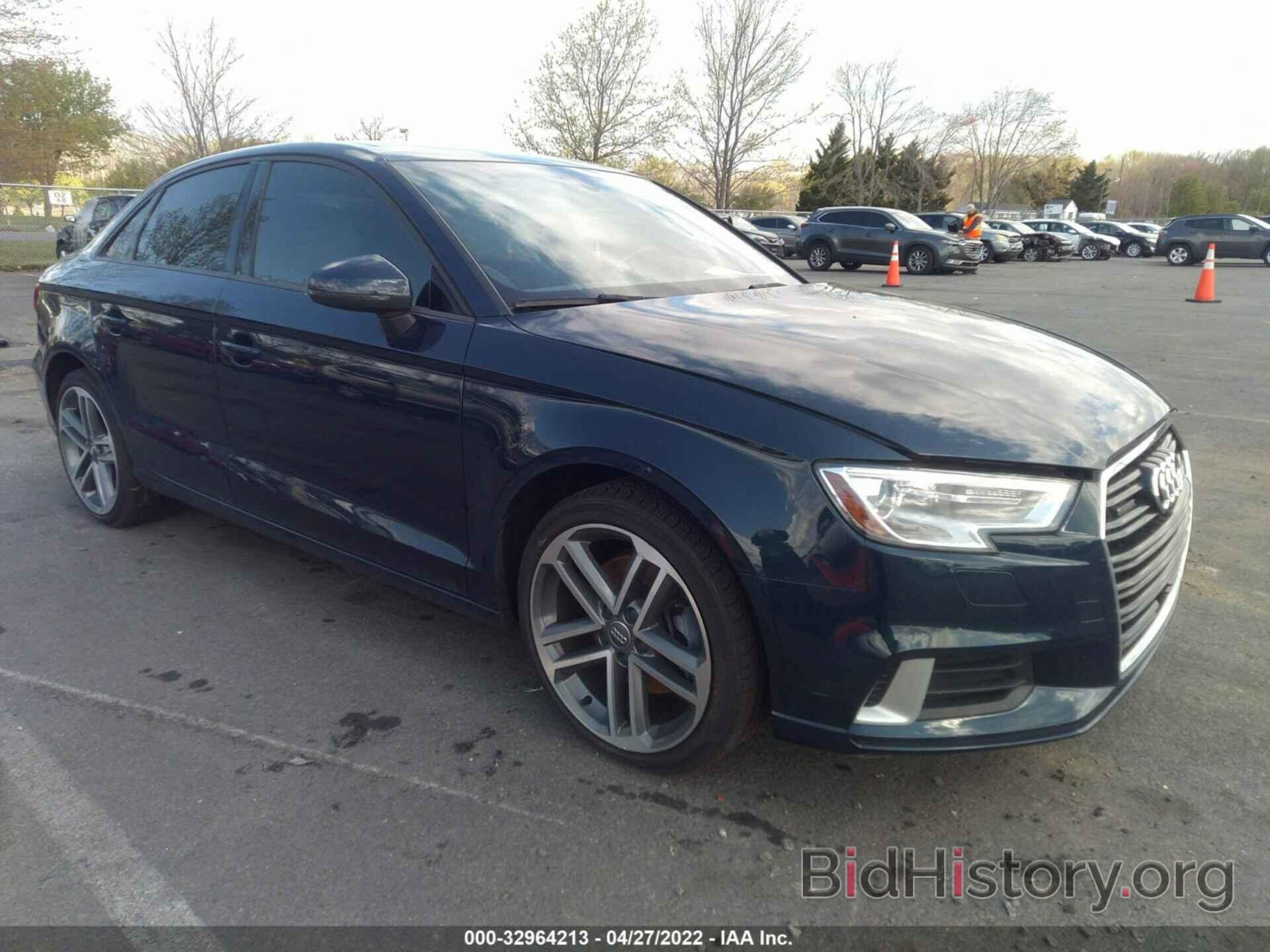 Photo WAUB8GFF2H1038015 - AUDI A3 SEDAN 2017