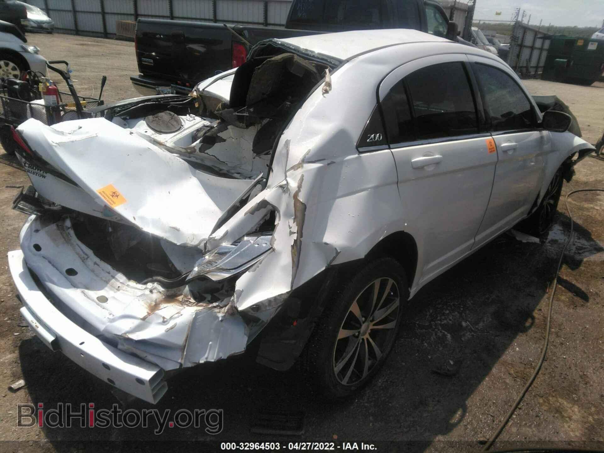 2013 CHRYSLER 200 - VIN: 1C3CCBBG2DN739152 - Фото 4