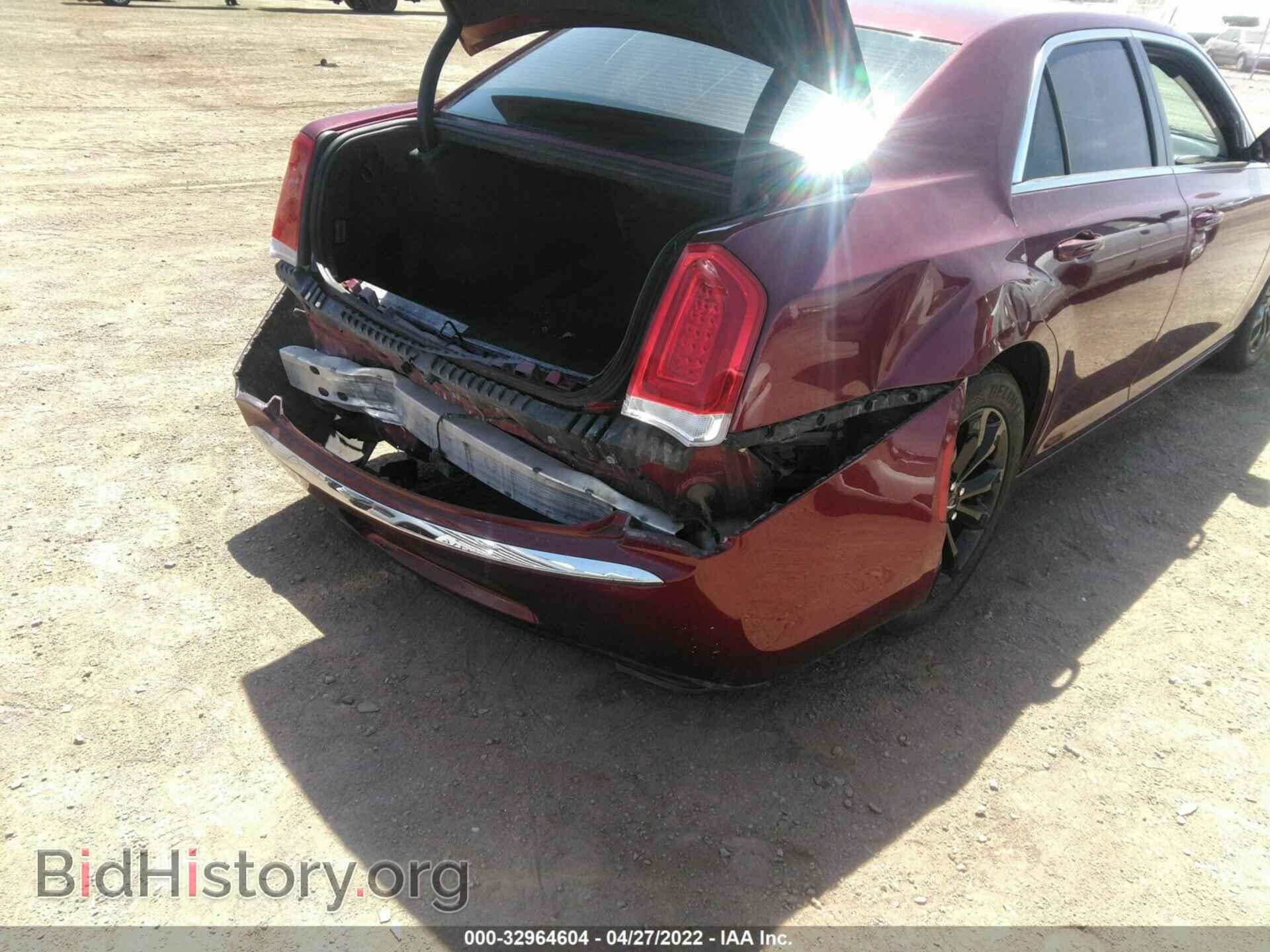 2017 CHRYSLER 300 - VIN: 2C3CCARGXHH530627 - Фото 6