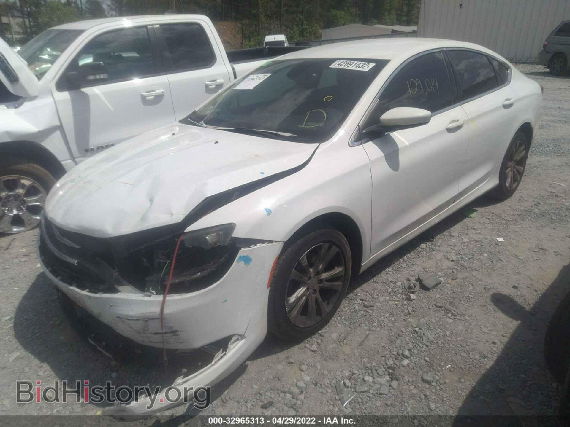 2016 CHRYSLER 200 - VIN: 1C3CCCAB3GN132029 - Фото 2