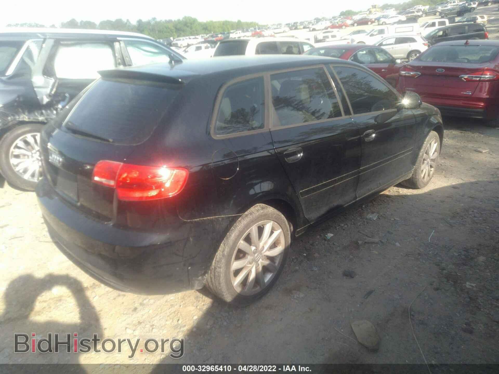 2010 AUDI A3 - VIN: WAUBFAFM3AA005256 - Фото 4
