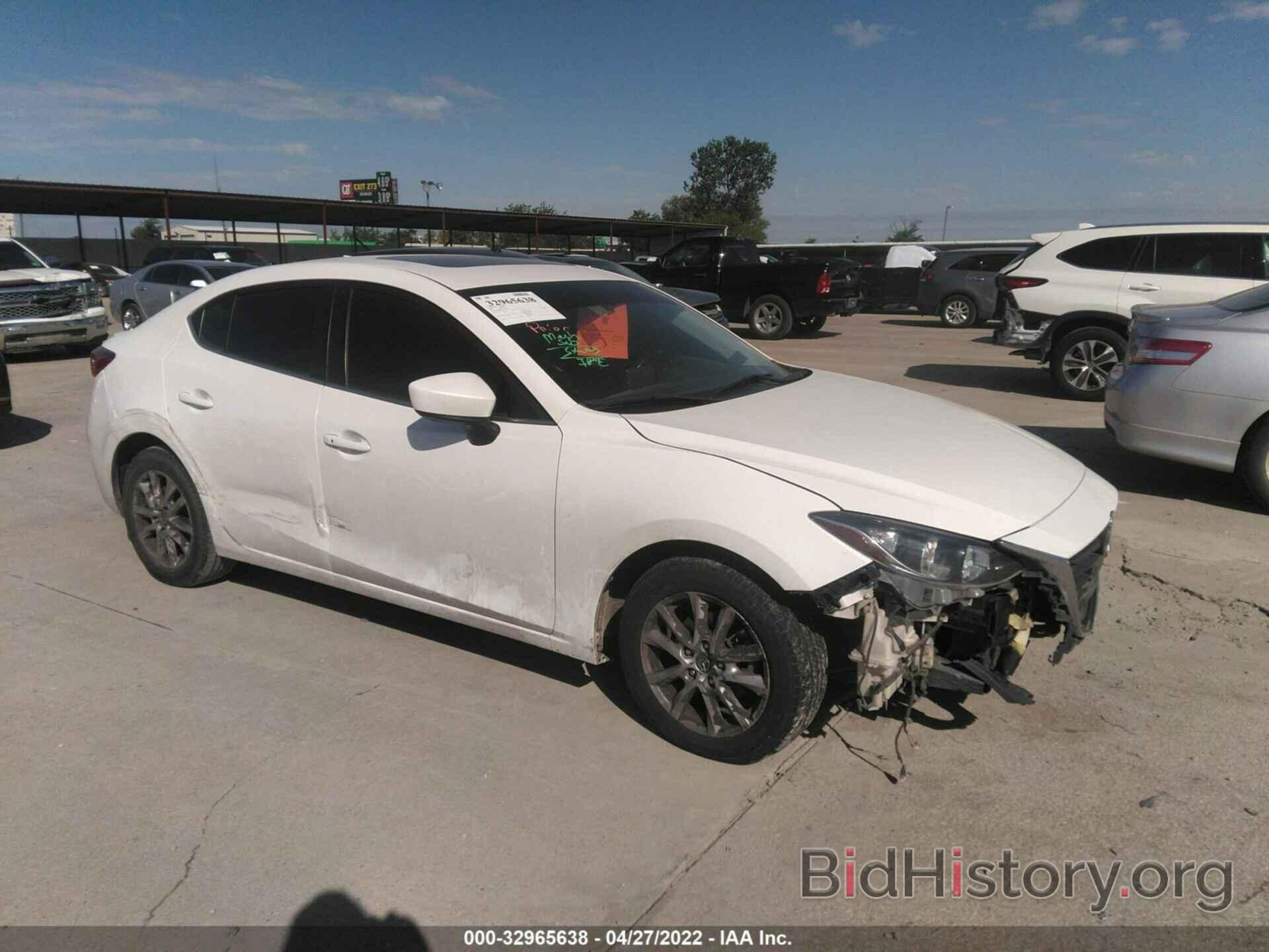 Photo 3MZBM1V76FM203826 - MAZDA MAZDA3 2015