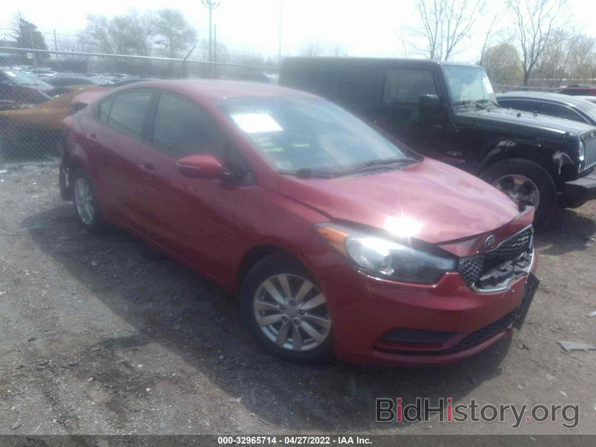 Photo KNAFX4A6XF5267106 - KIA FORTE 2015