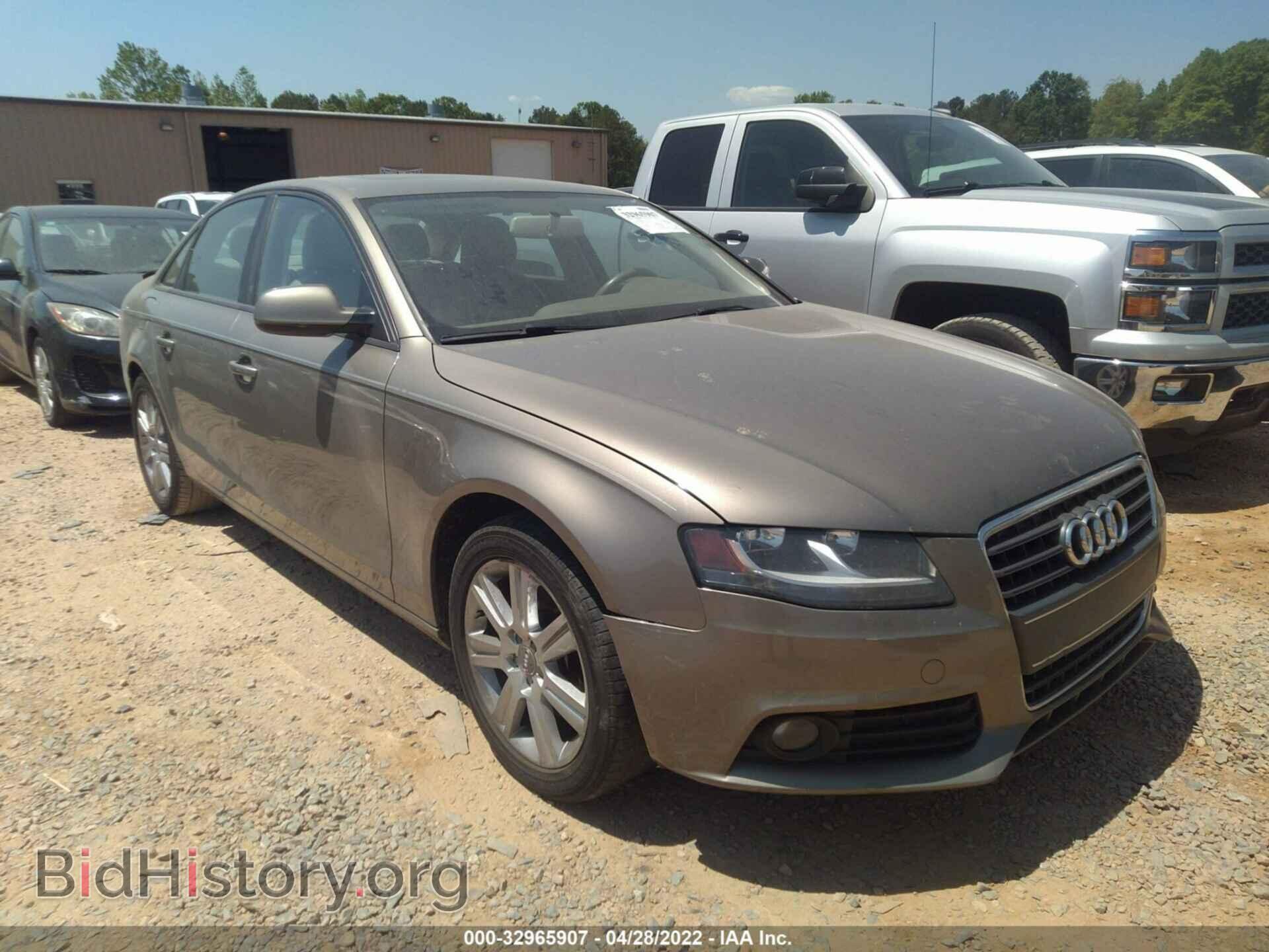 Фотография WAUAFAFL9BN045662 - AUDI A4 2011