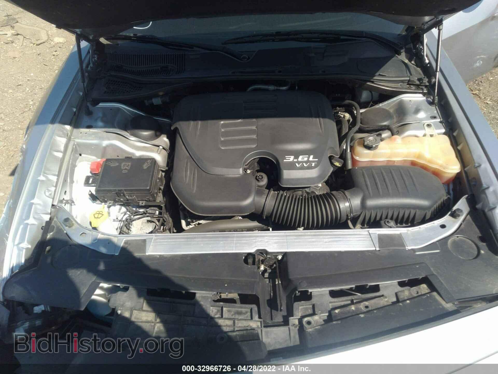 2016 DODGE CHALLENGER - VIN: 2C3CDZAG8GH256561 - Фото 10