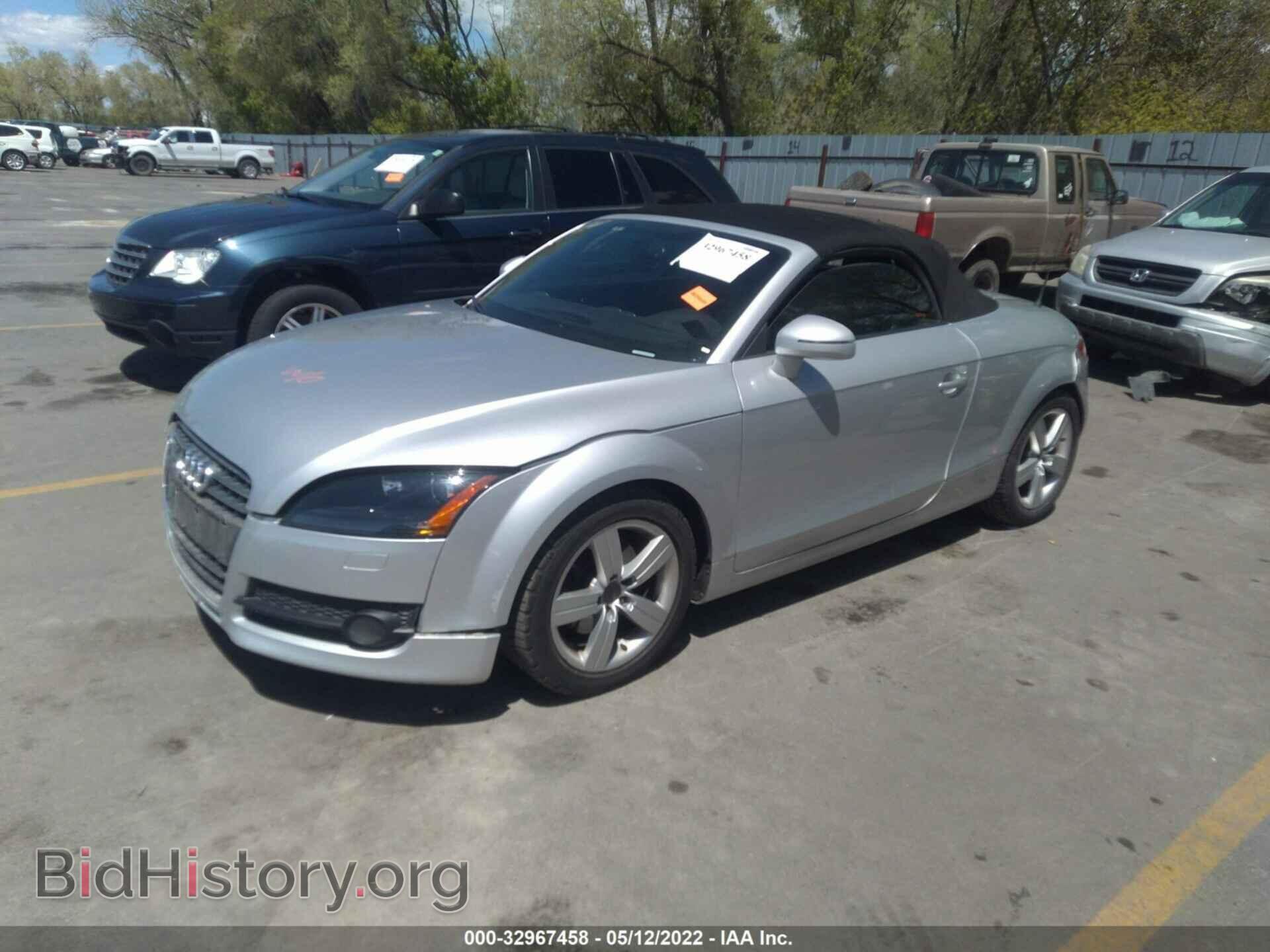 2008 AUDI TT - VIN: TRUMF38J681006458 - Фото 2