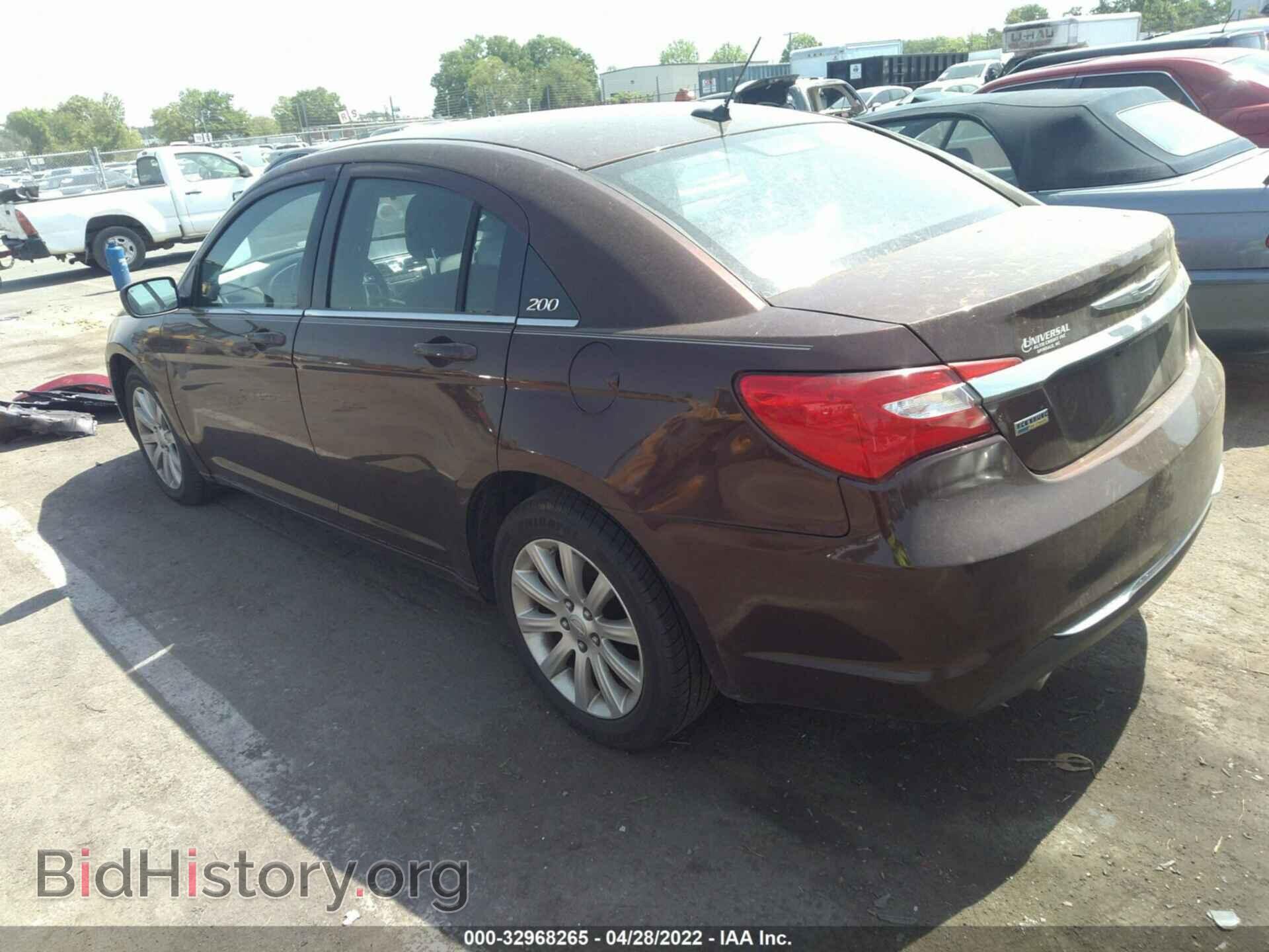 2012 CHRYSLER 200 - VIN: 1C3CCBBGXCN241943 - Фото 3
