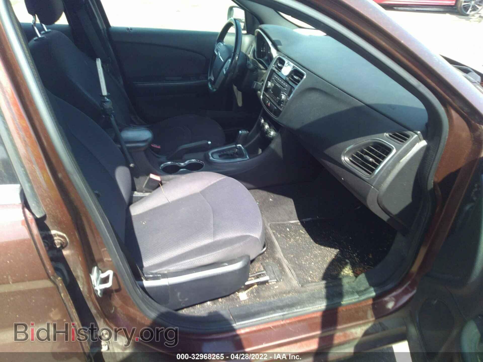2012 CHRYSLER 200 - VIN: 1C3CCBBGXCN241943 - Фото 5