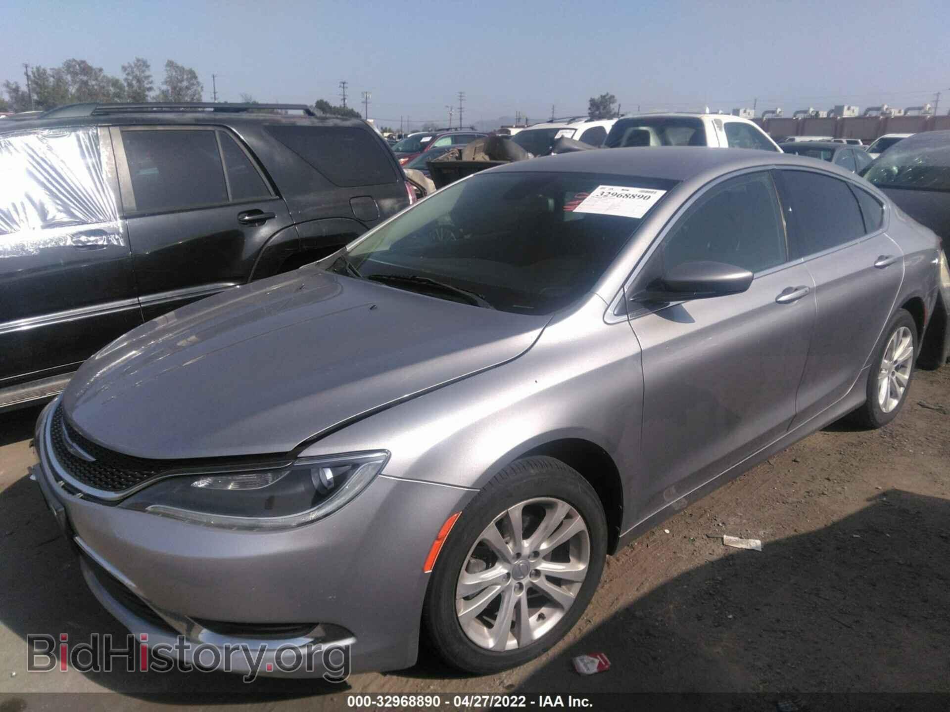2015 CHRYSLER 200 - VIN: 1C3CCCAB0FN725104 - Фото 2