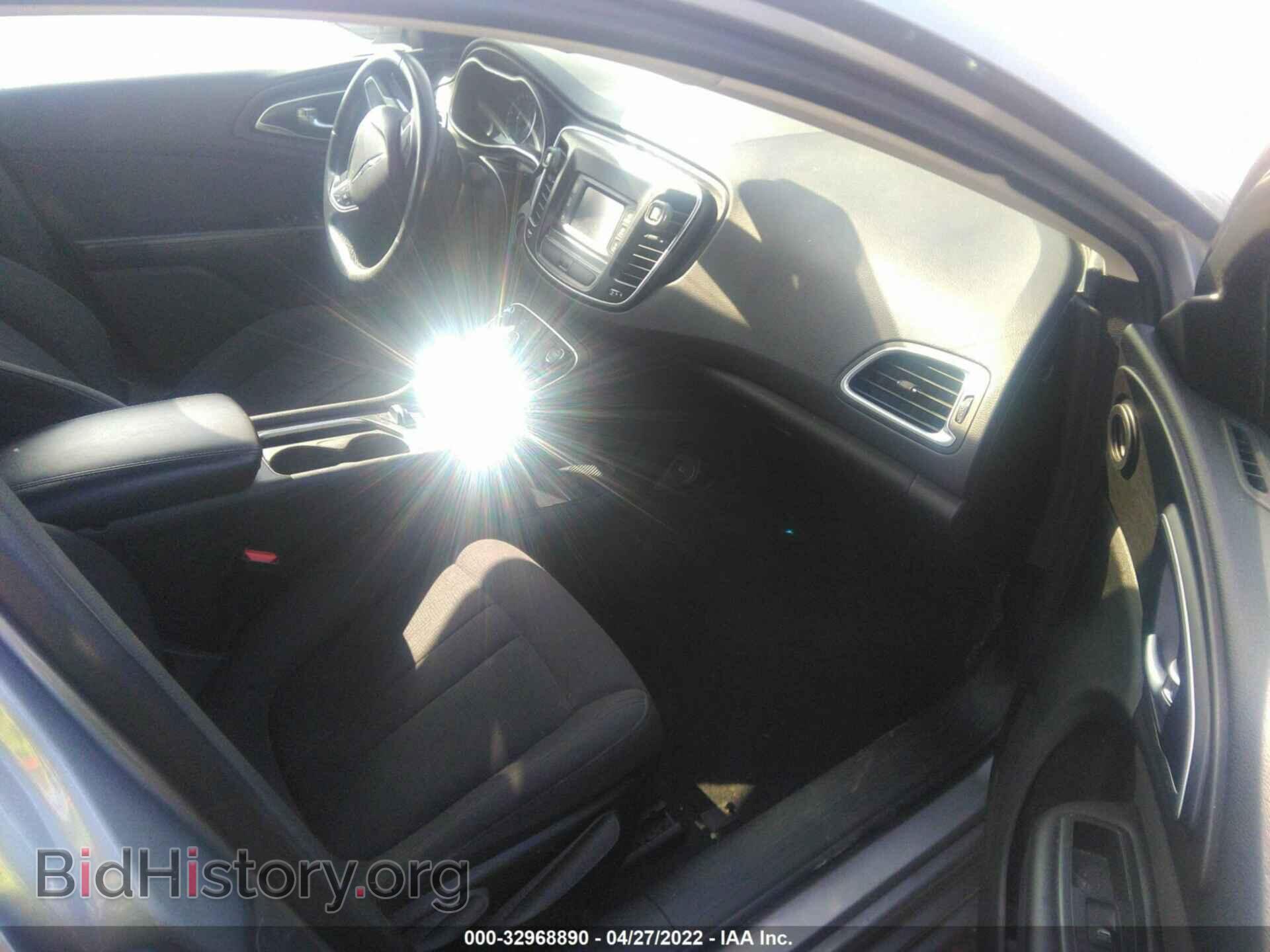 2015 CHRYSLER 200 - VIN: 1C3CCCAB0FN725104 - Фото 5
