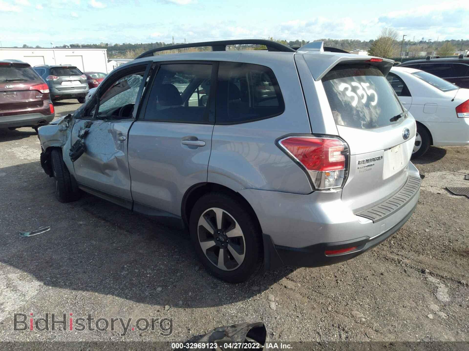 2018 SUBARU FORESTER - VIN: JF2SJAGC8JH422680 - Фото 3