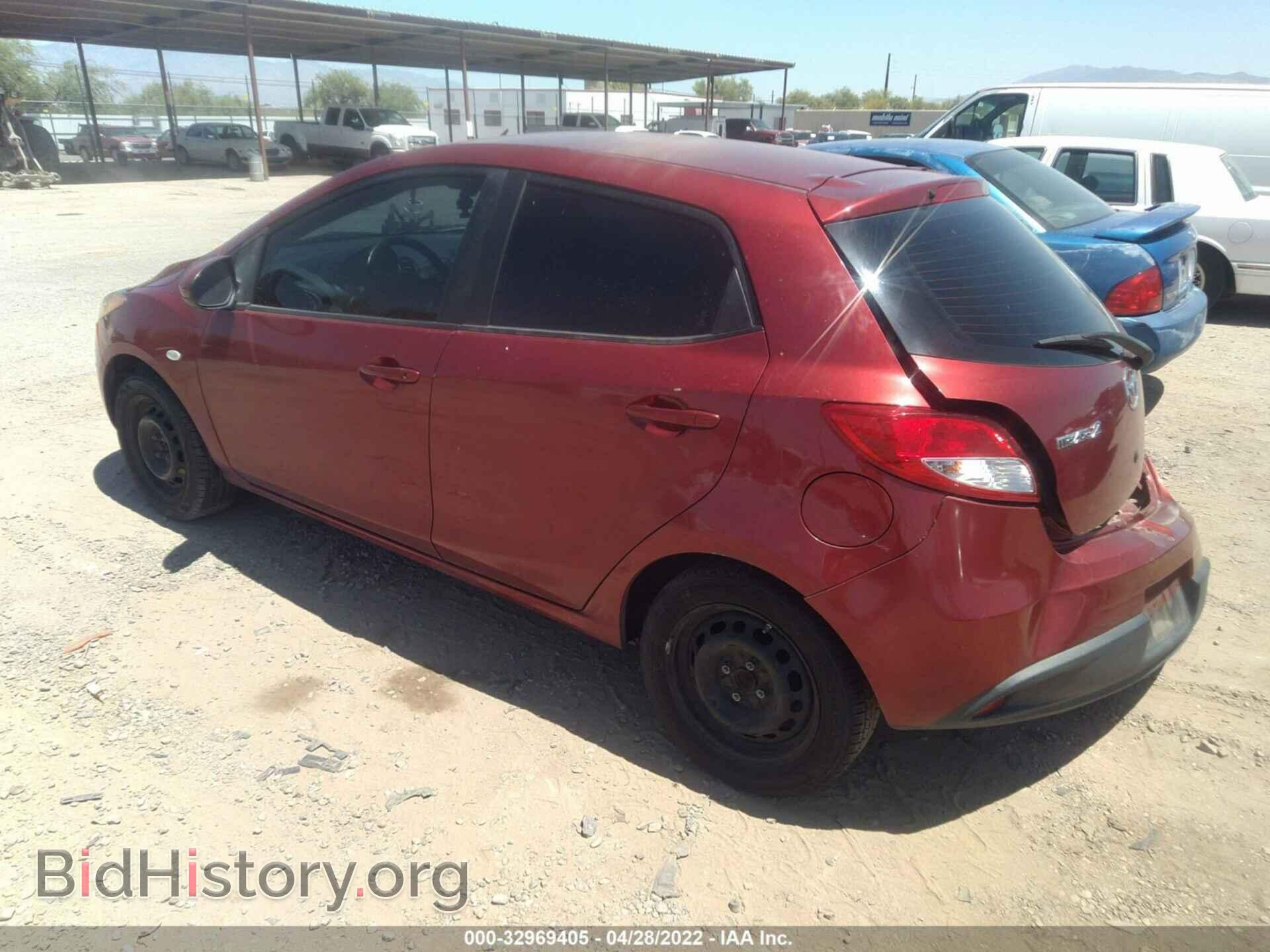2014 MAZDA MAZDA2 - VIN: JM1DE1KZ8E0182509 - Фото 3