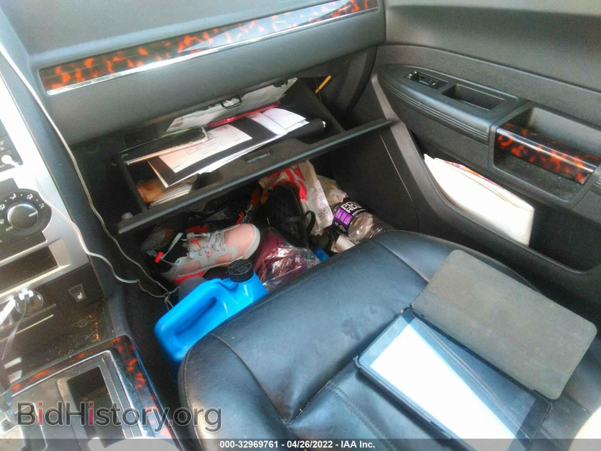 2010 CHRYSLER 300 - VIN: 2C3CA6CT6AH114458 - Фото 6