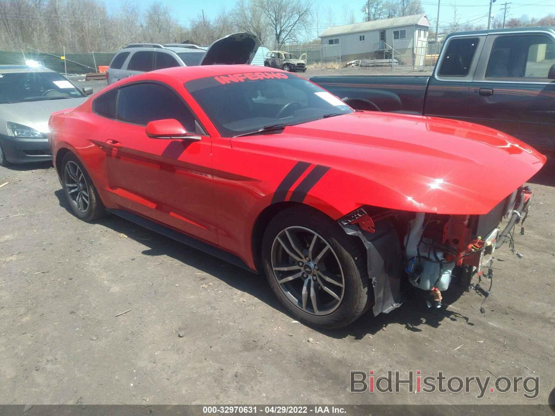 Photo 1FA6P8TH7F5374919 - FORD MUSTANG 2015