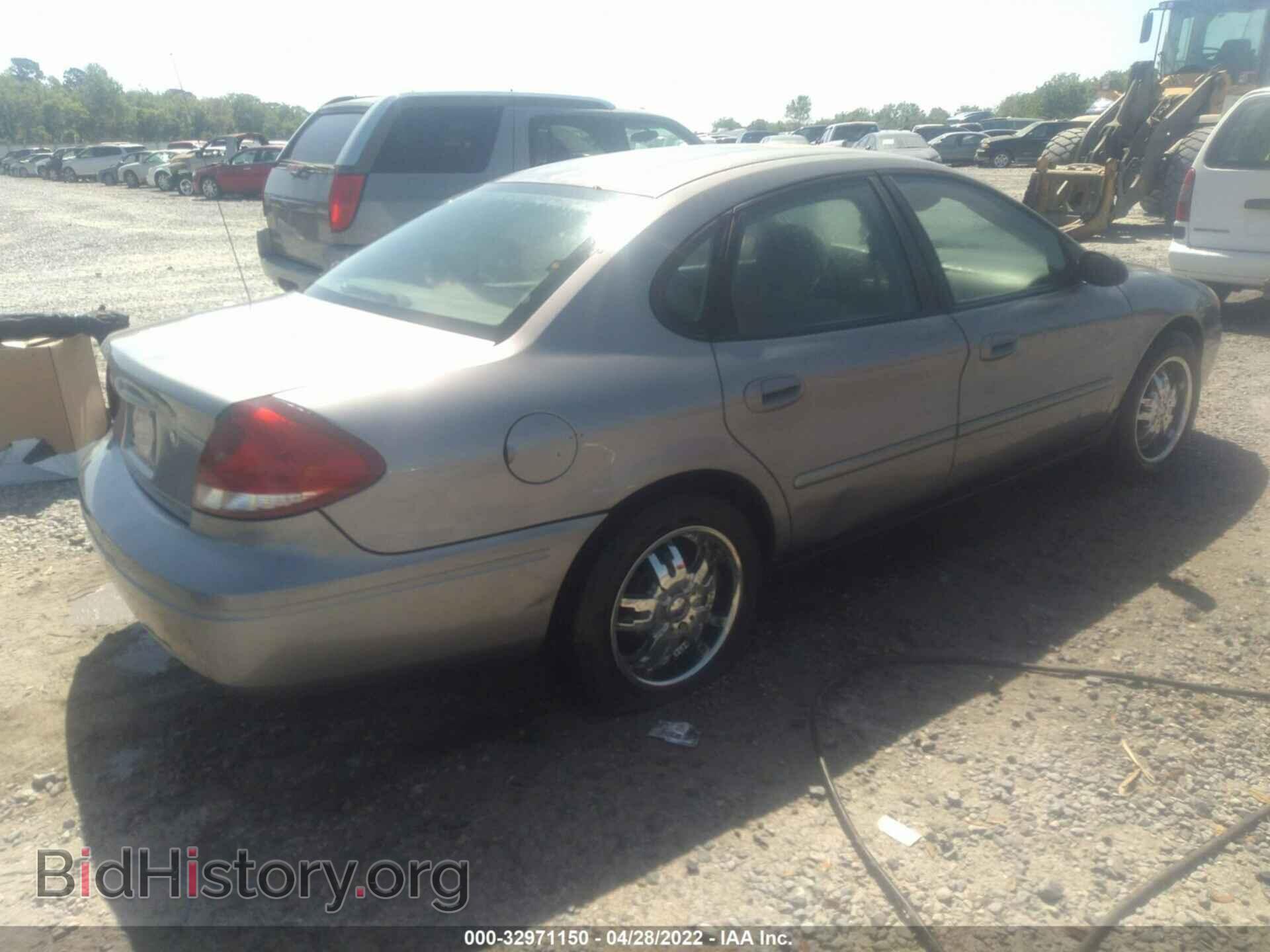2007 FORD TAURUS - VIN: 1FAFP53U97A141631 - Фото 4