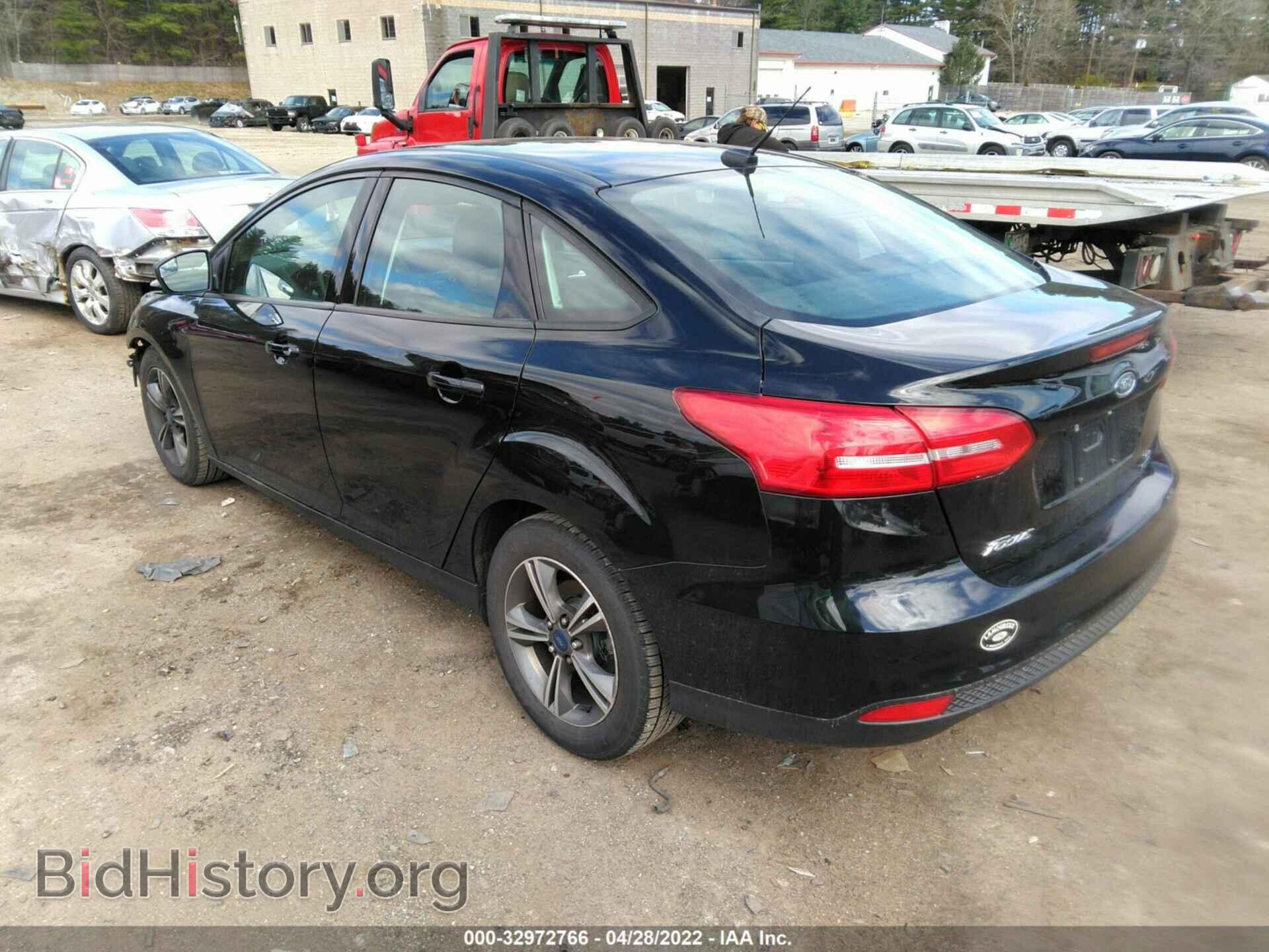 2018 FORD FOCUS - VIN: 1FADP3FE3JL208106 - Фото 3