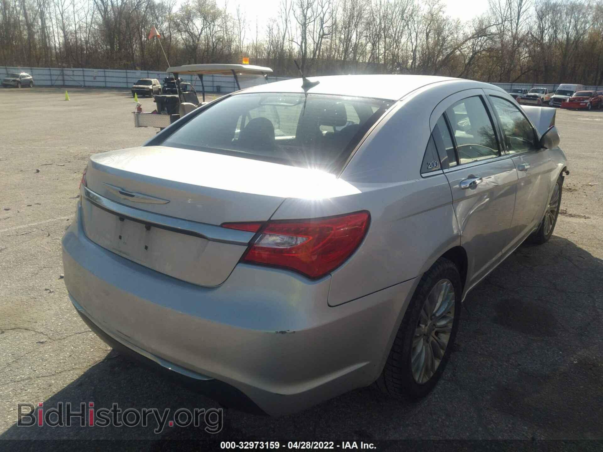 2012 CHRYSLER 200 - VIN: 1C3CCBAB7CN152577 - Фото 4