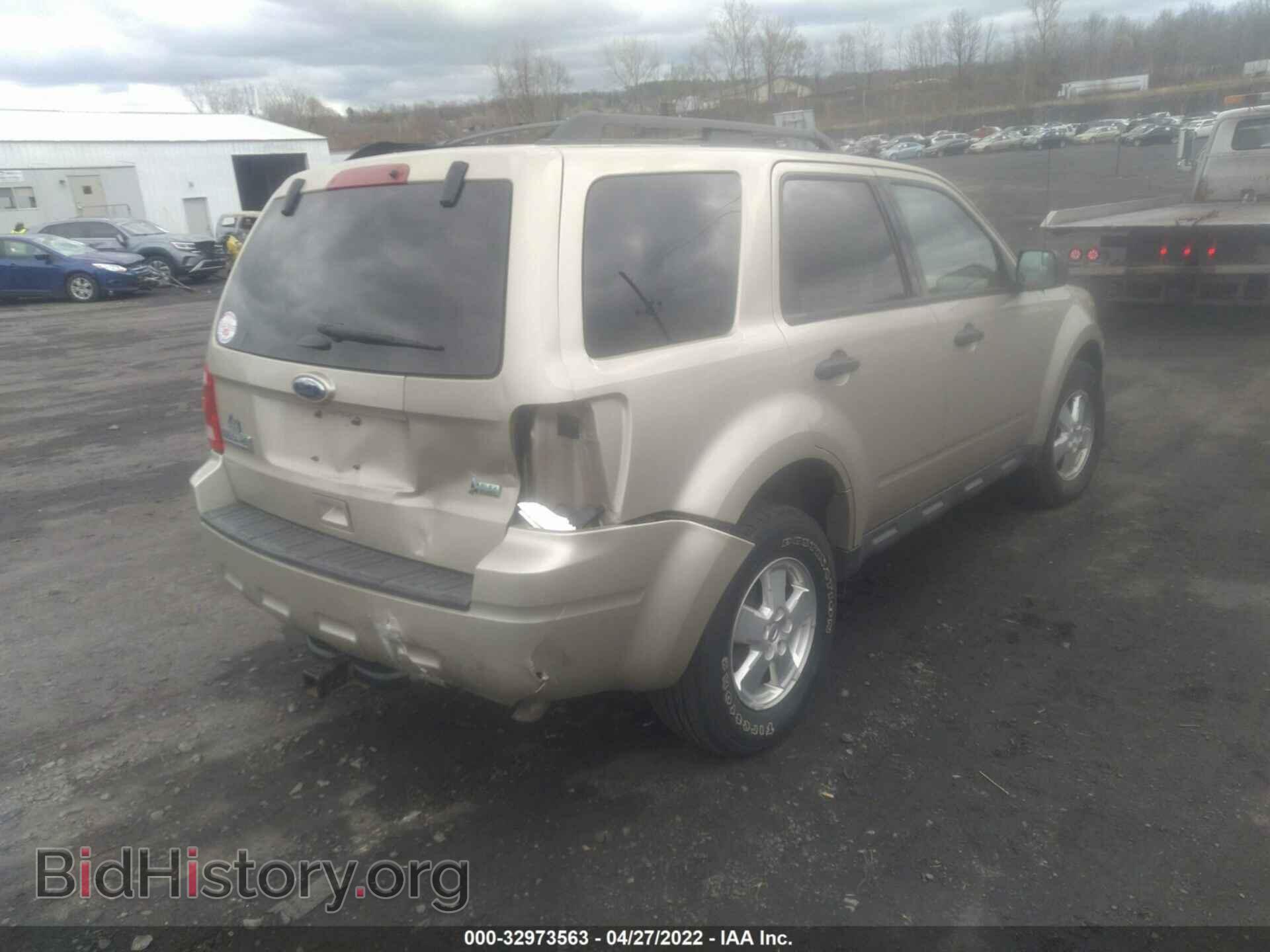 2011 FORD ESCAPE - VIN: 1FMCU9DG8BKB17566 - Фото 4