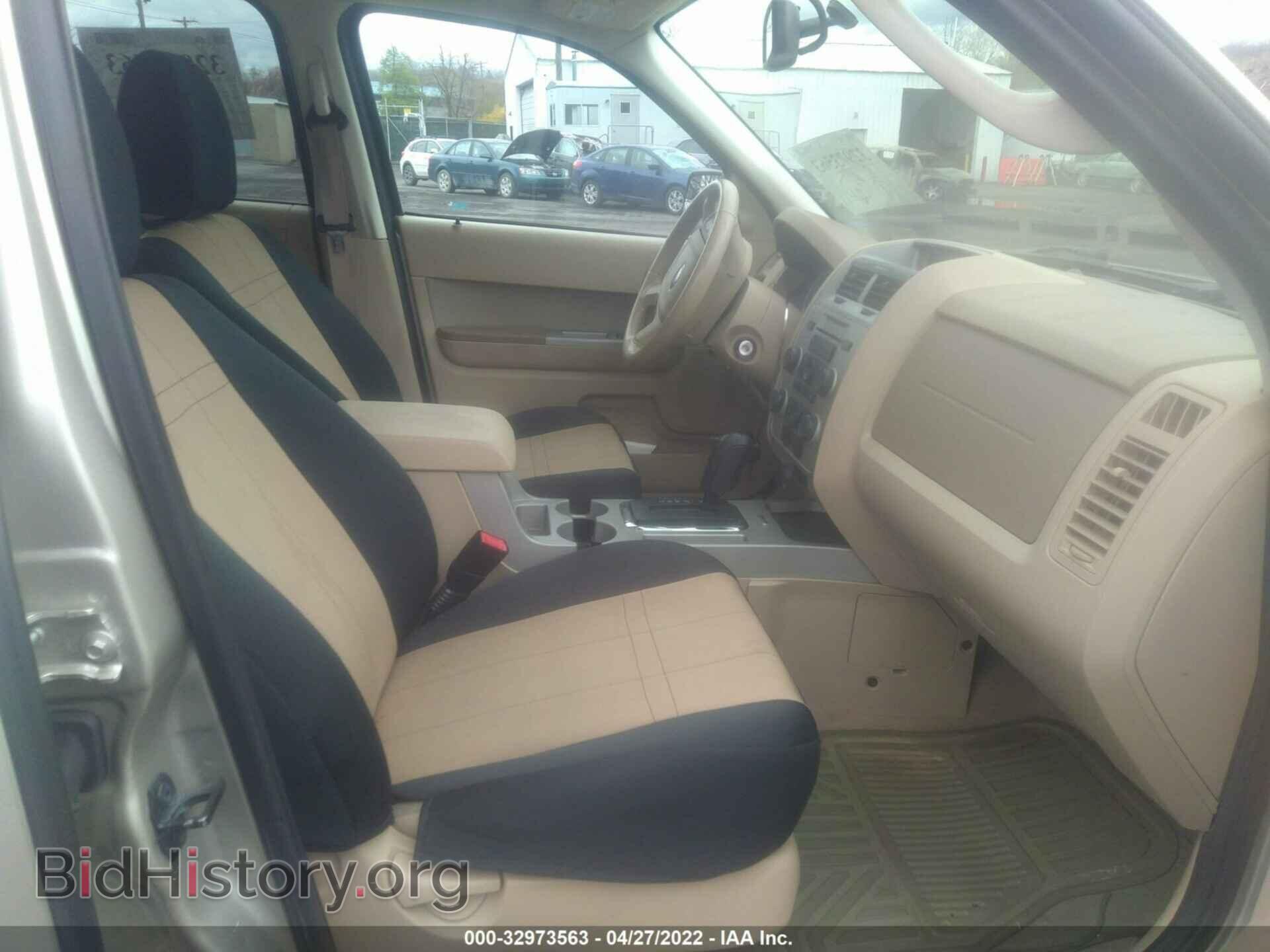 2011 FORD ESCAPE - VIN: 1FMCU9DG8BKB17566 - Фото 5