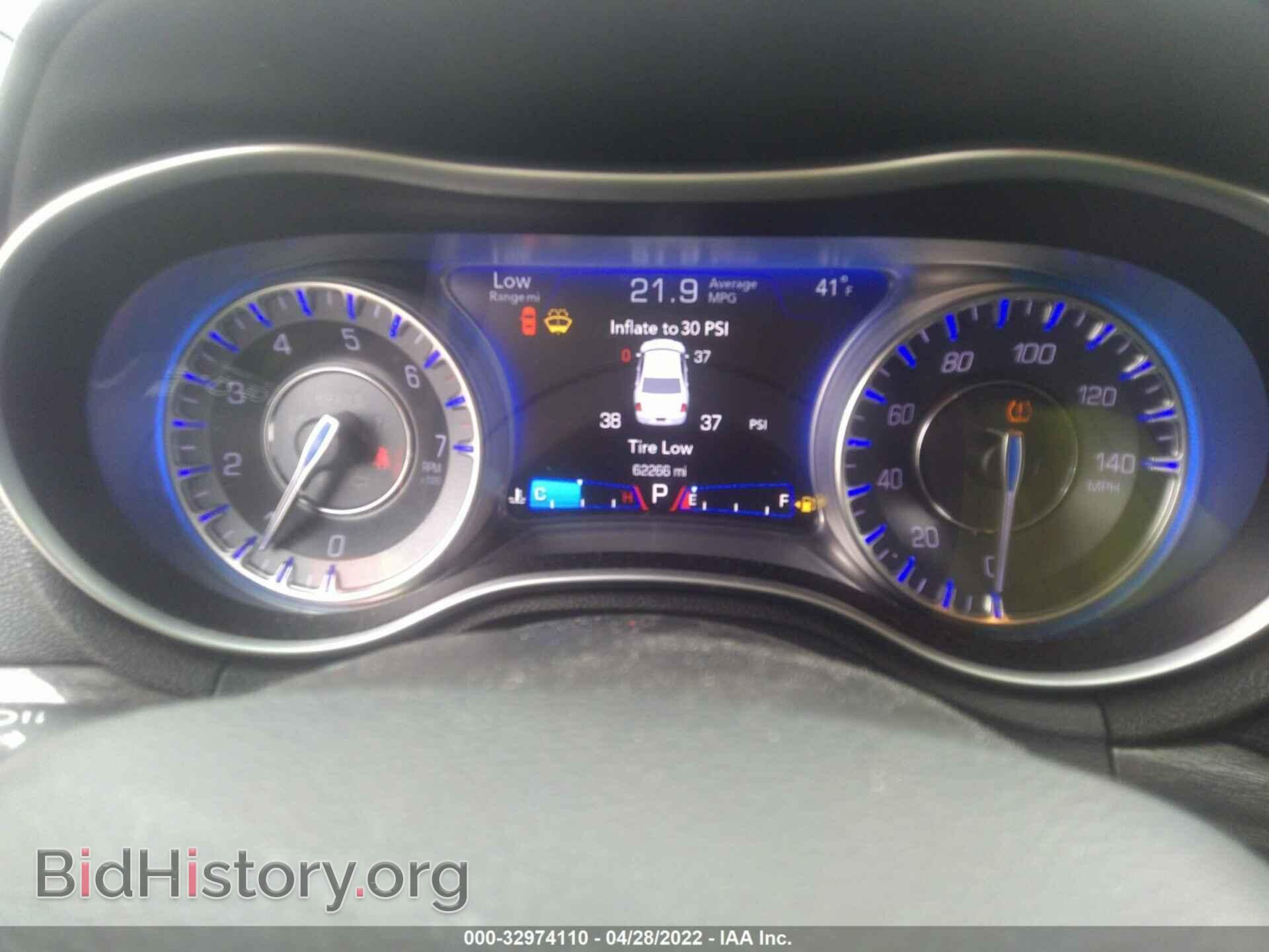 2017 CHRYSLER 300 - VIN: 2C3CCARG3HH608388 - Фото 7