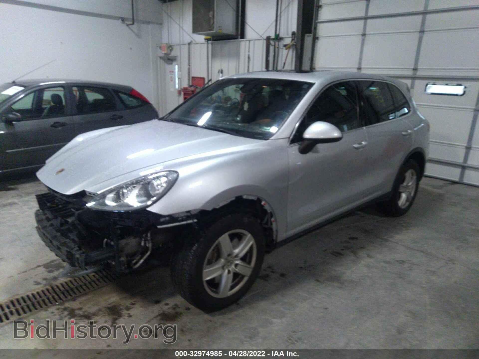 2011 PORSCHE CAYENNE - VIN: WP1AA2A26BLA01778 - Фото 2