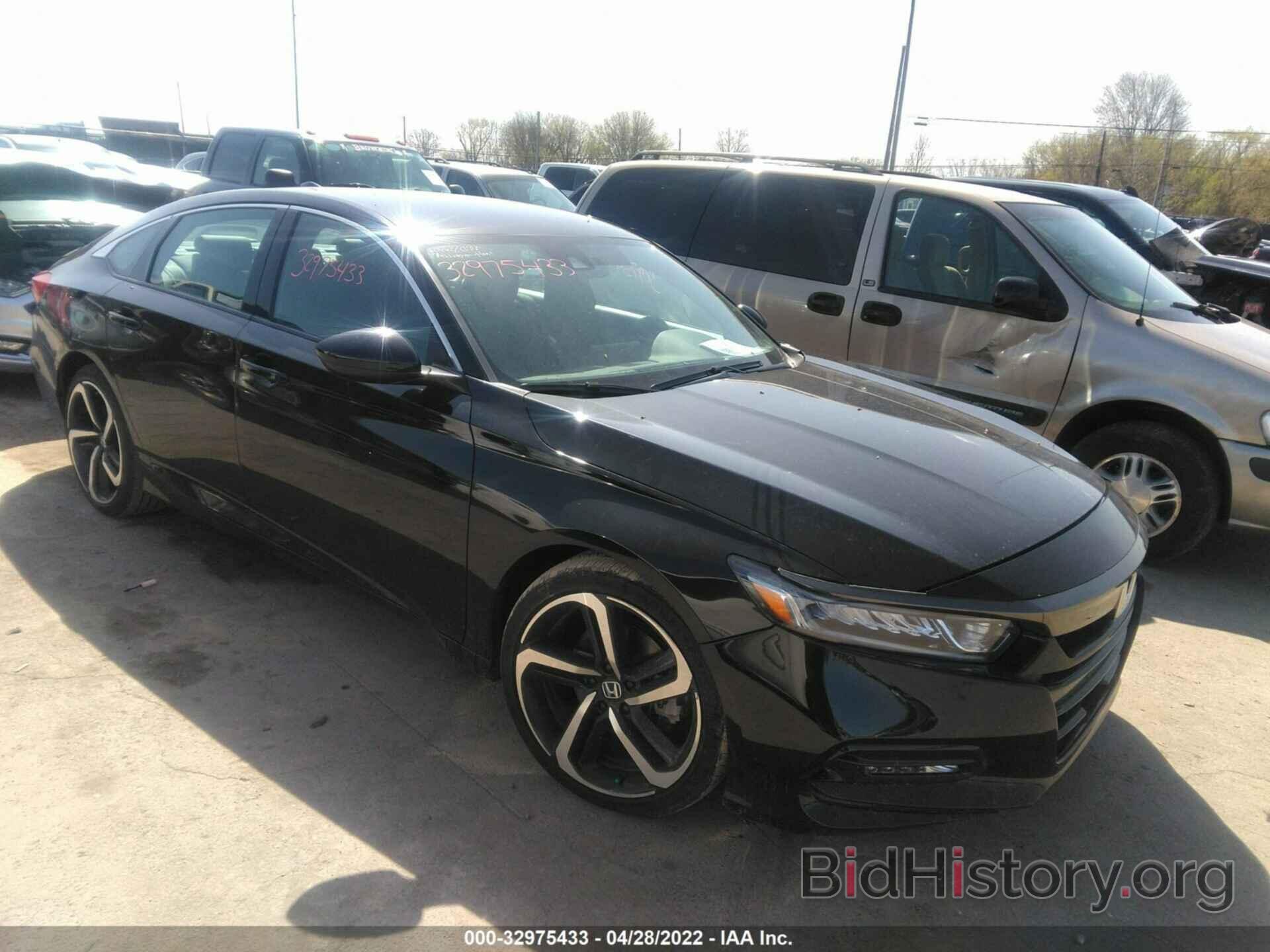 Photo 1HGCV1F37JA093411 - HONDA ACCORD SEDAN 2018