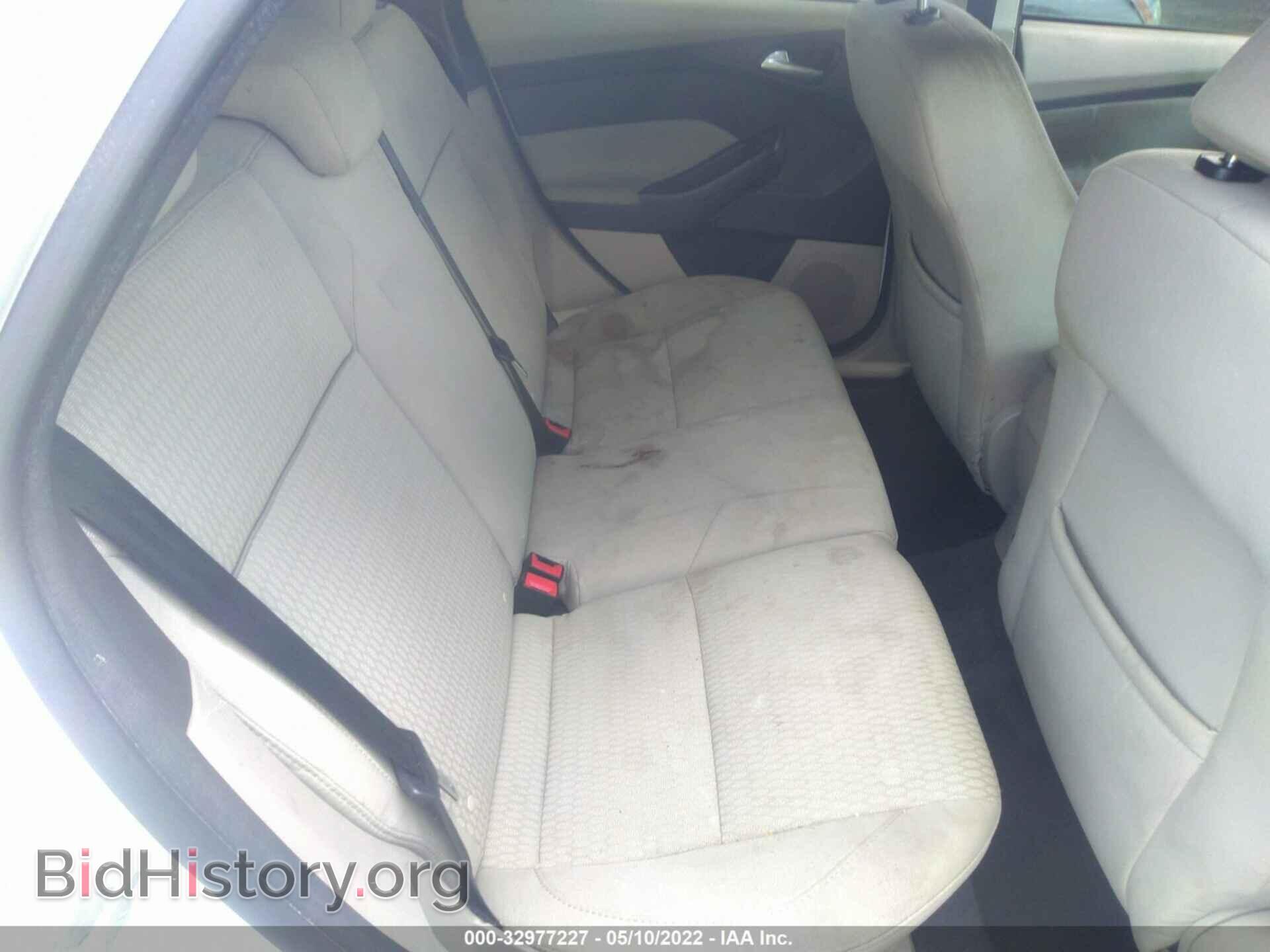 2012 FORD FOCUS - VIN: 1FAHP3M2XCL410292 - Фото 8