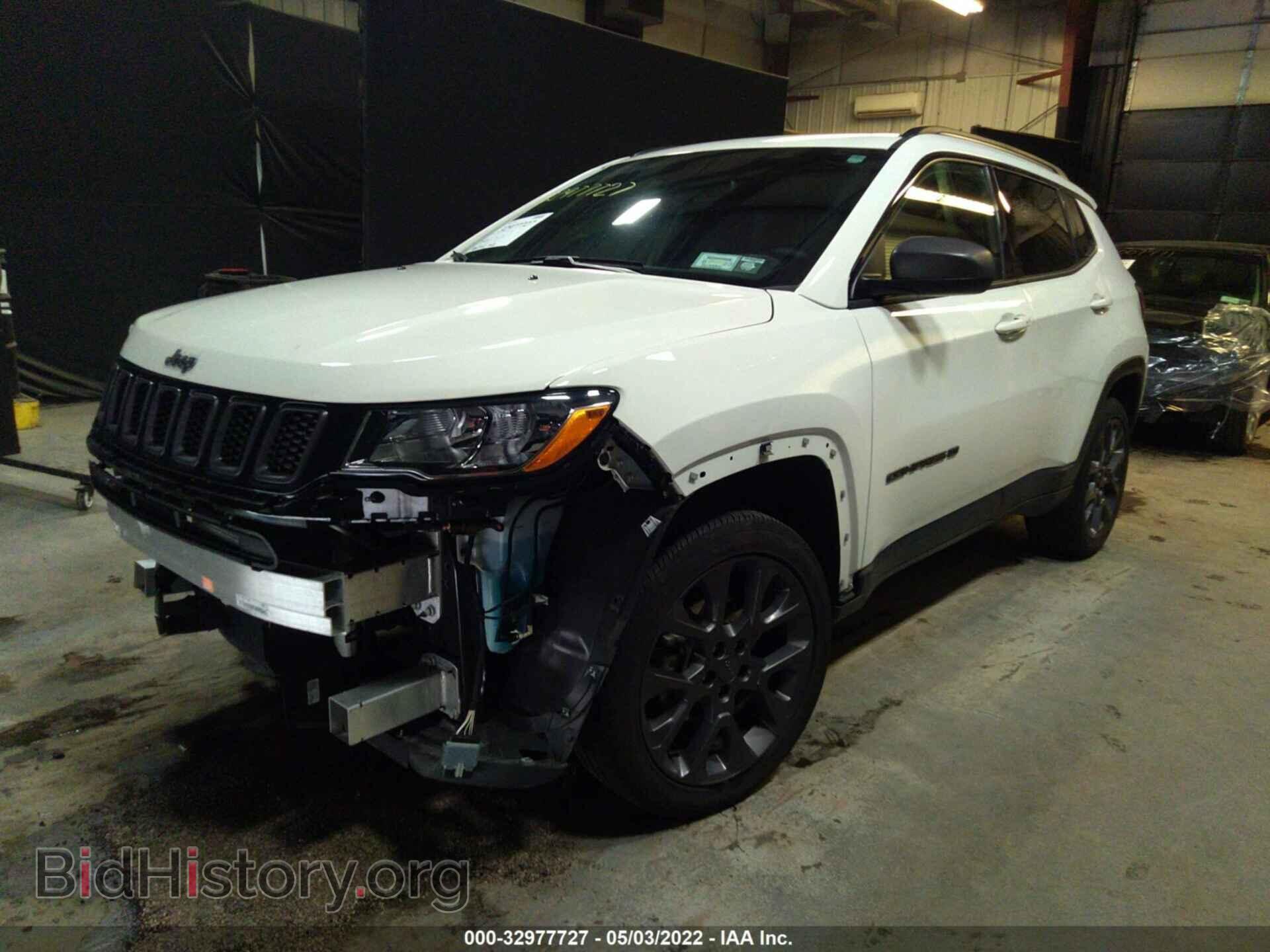 2021 JEEP COMPASS - VIN: 3C4NJDEB0MT543233 - Photo 2