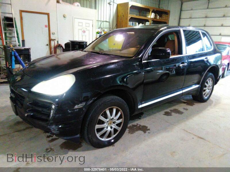 2010 Porsche CAYENNE (VIN WP1AA2AP1ALA04405) — фото 2 из 11