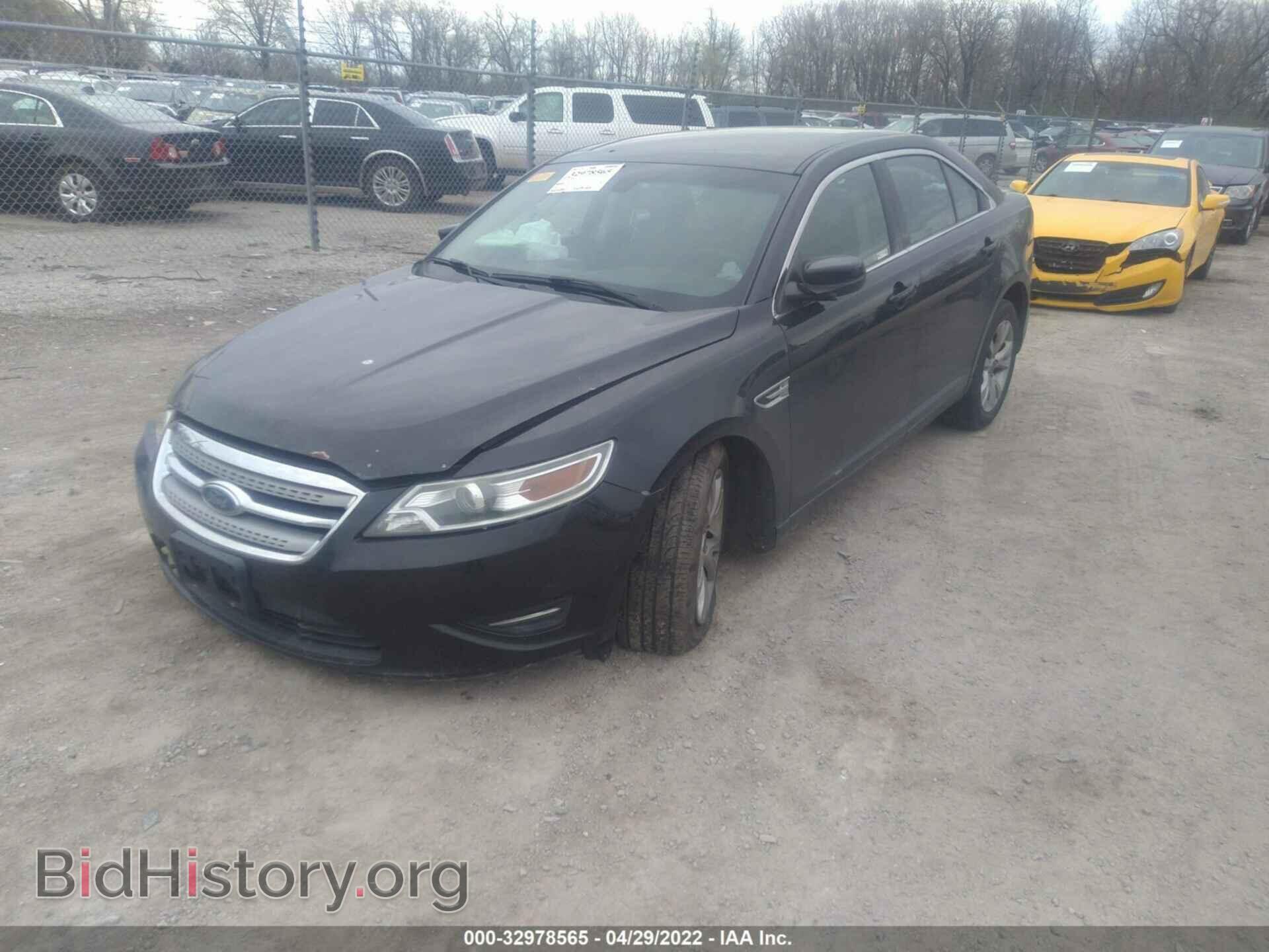2010 FORD TAURUS - VIN: 1FAHP2EW2AG133526 - Фото 2