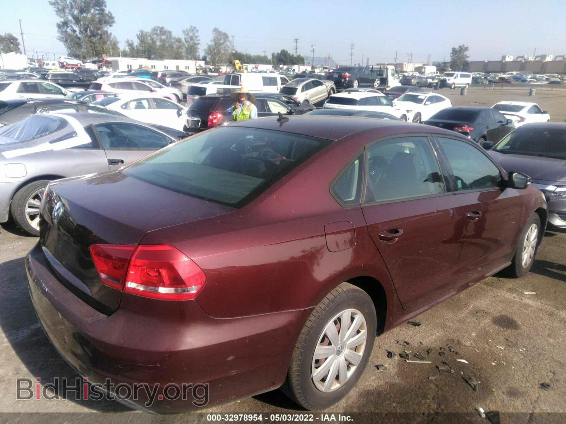 2013 VOLKSWAGEN PASSAT - VIN: 1VWAP7A32DC049042 - Фото 4