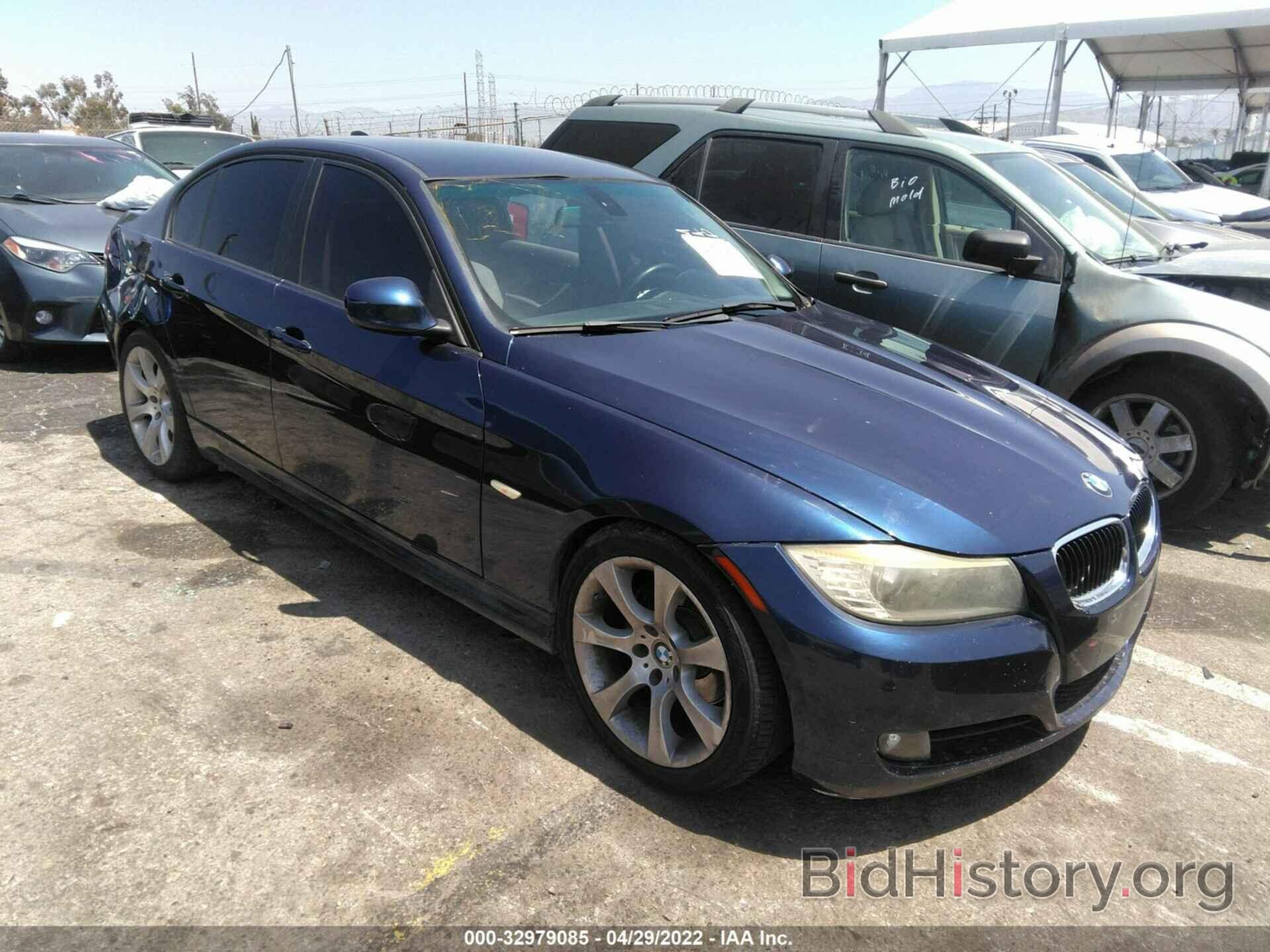 Photo WBAPH7C5XBE723431 - BMW 3 SERIES 2011