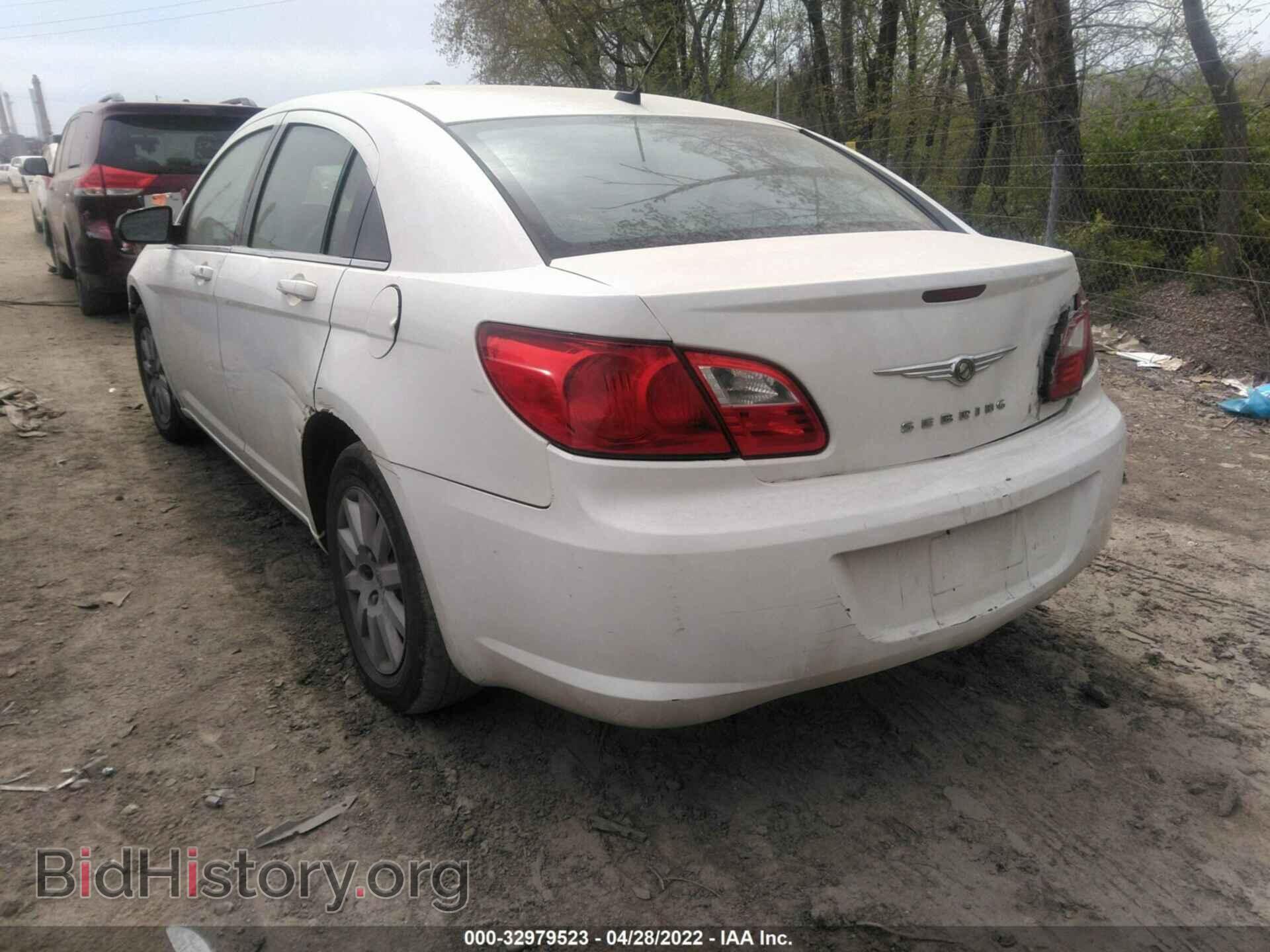 2010 CHRYSLER SEBRING - VIN: 1C3CC4FB3AN208662 - Фото 3