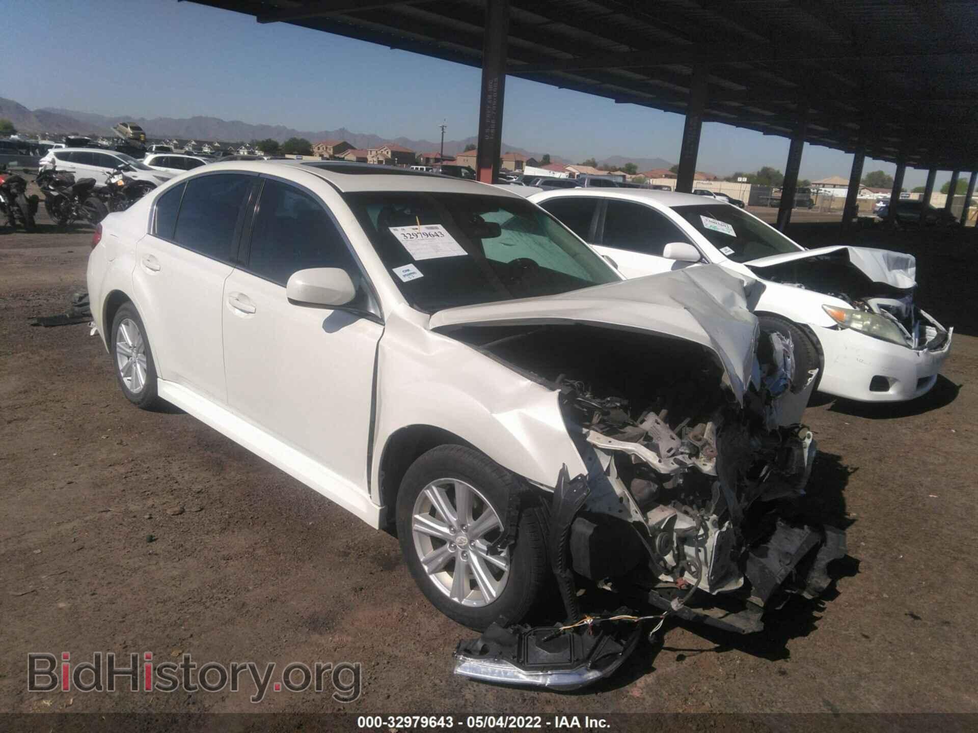 Photo 4S3BMBG65A3220592 - SUBARU LEGACY 2010