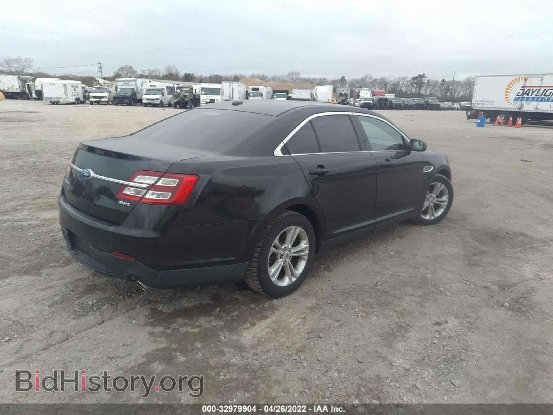 2013 FORD TAURUS - VIN: 1FAHP2E85DG126205 - Фото 4