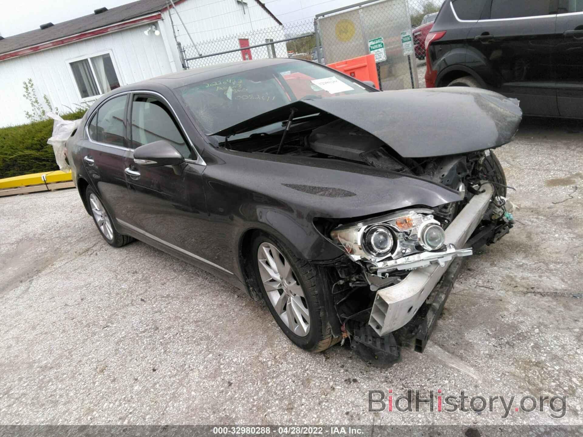 Photo JTHCL5EF3A5008241 - LEXUS LS 460 2010