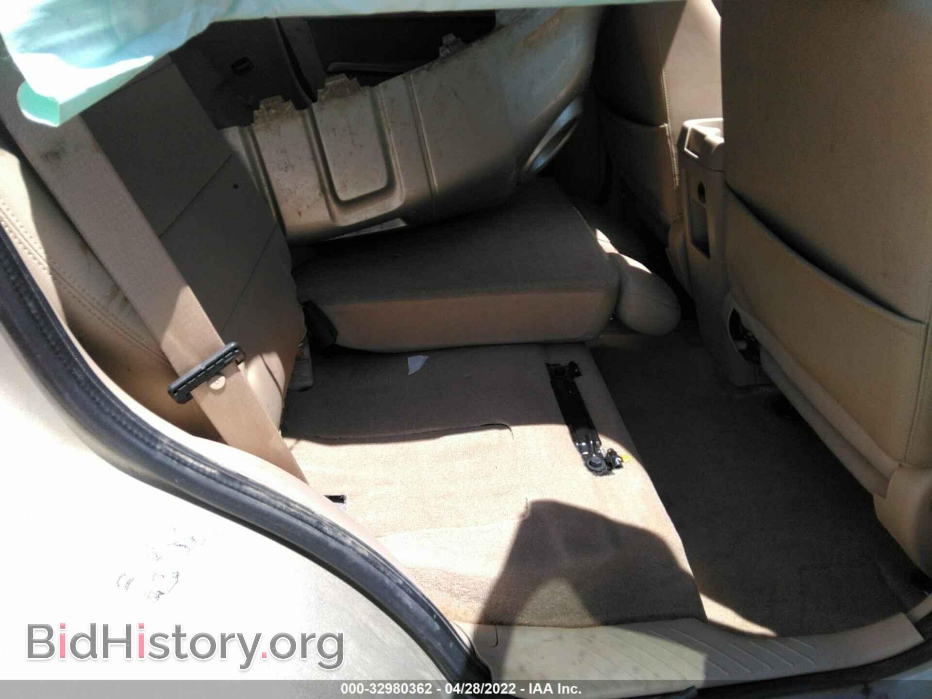 2011 FORD ESCAPE - VIN: 1FMCU0DG5BKB95492 - Фото 8